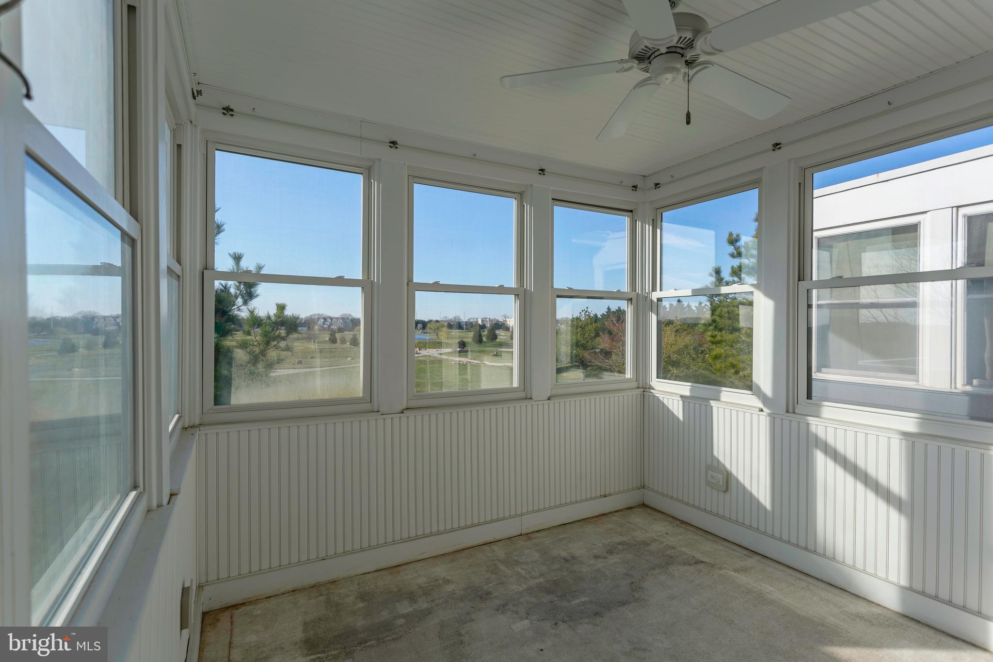 HERITAGE VILLAGE TOWNHOMES - Residential