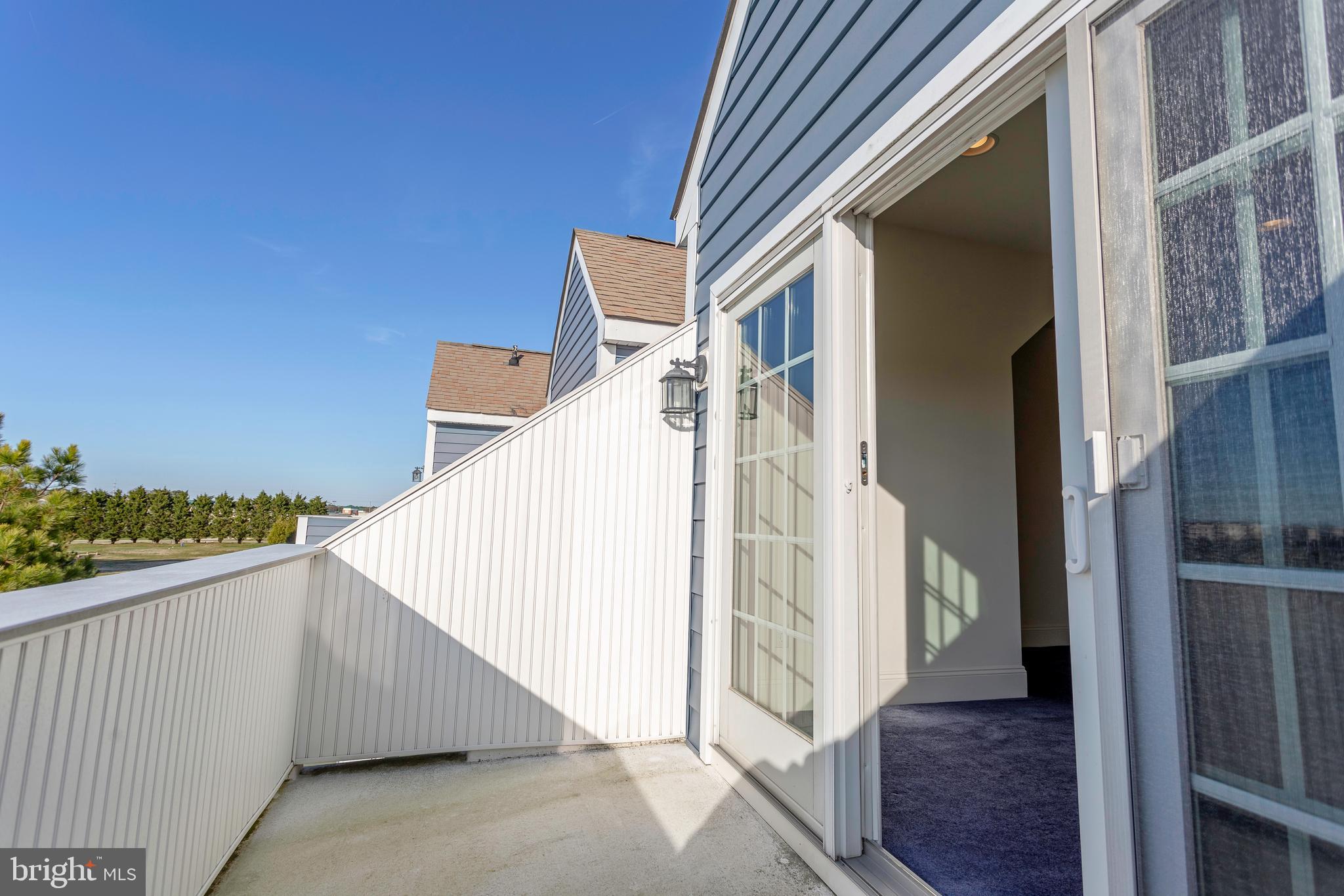 HERITAGE VILLAGE TOWNHOMES - Residential