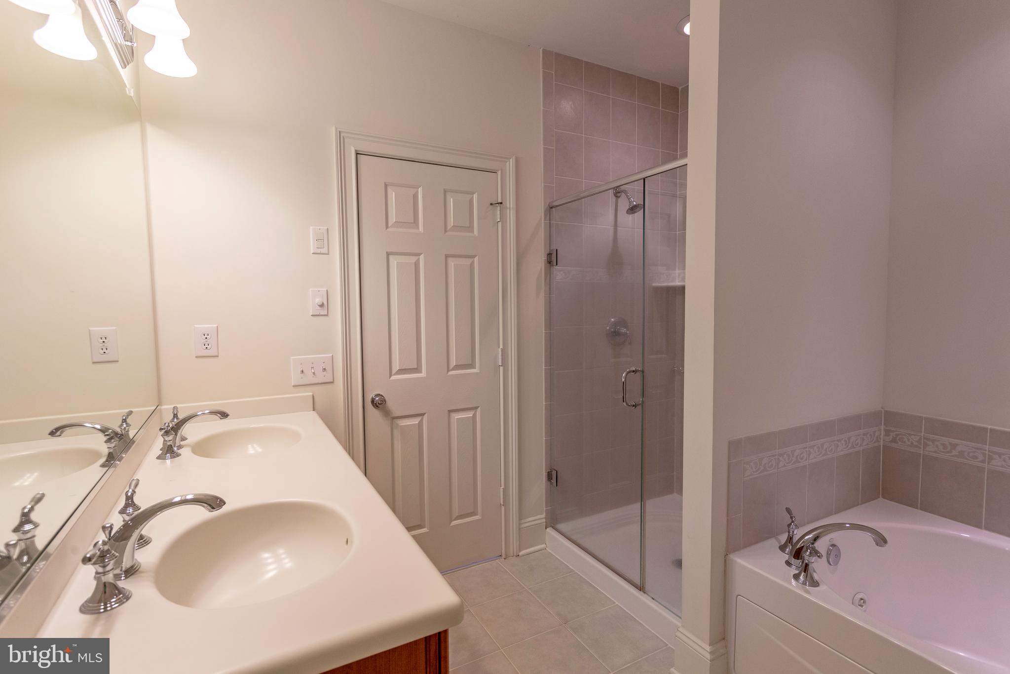 HERITAGE VILLAGE TOWNHOMES - Residential