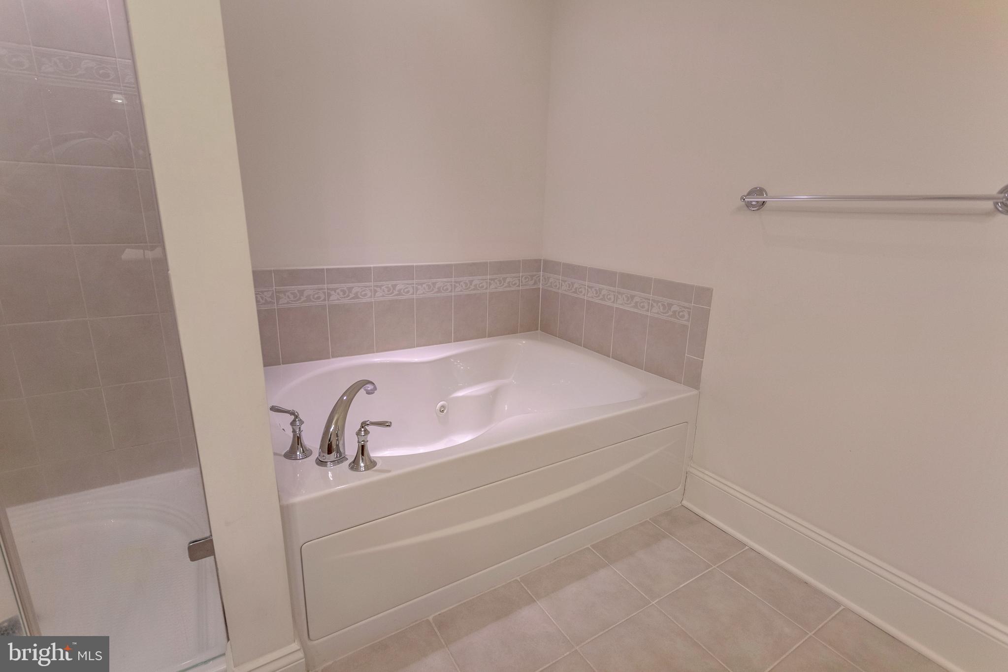 HERITAGE VILLAGE TOWNHOMES - Residential