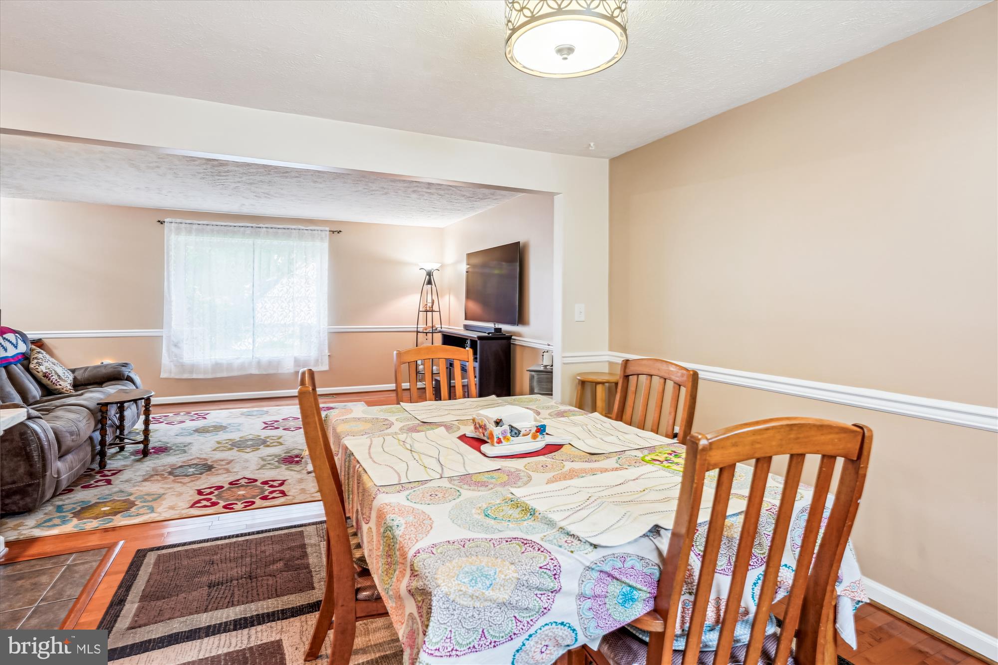 QUINCE ORCHARD MANOR - Residential