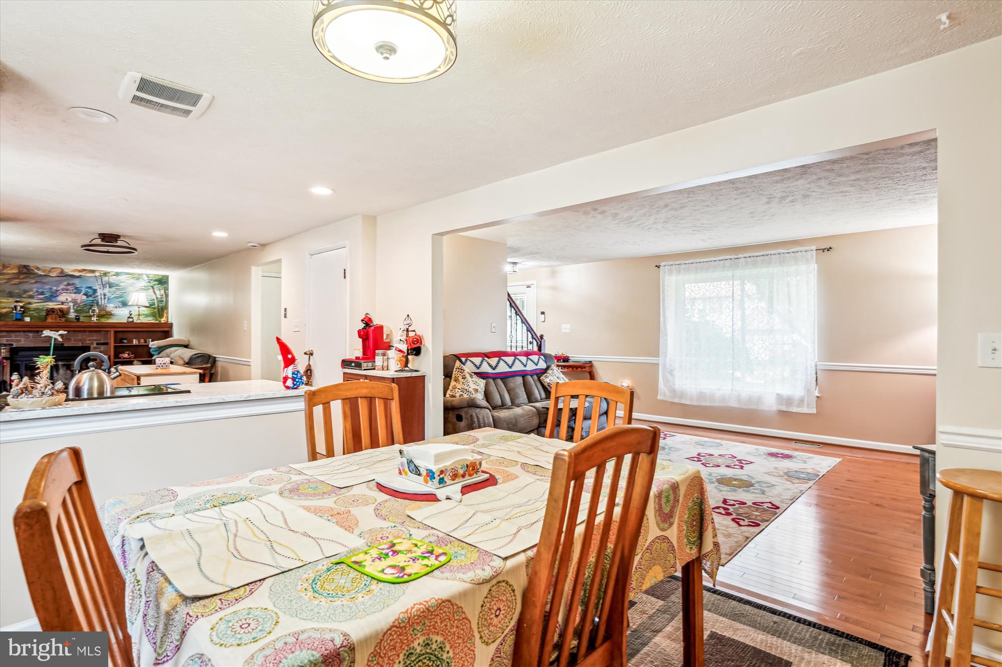 QUINCE ORCHARD MANOR - Residential