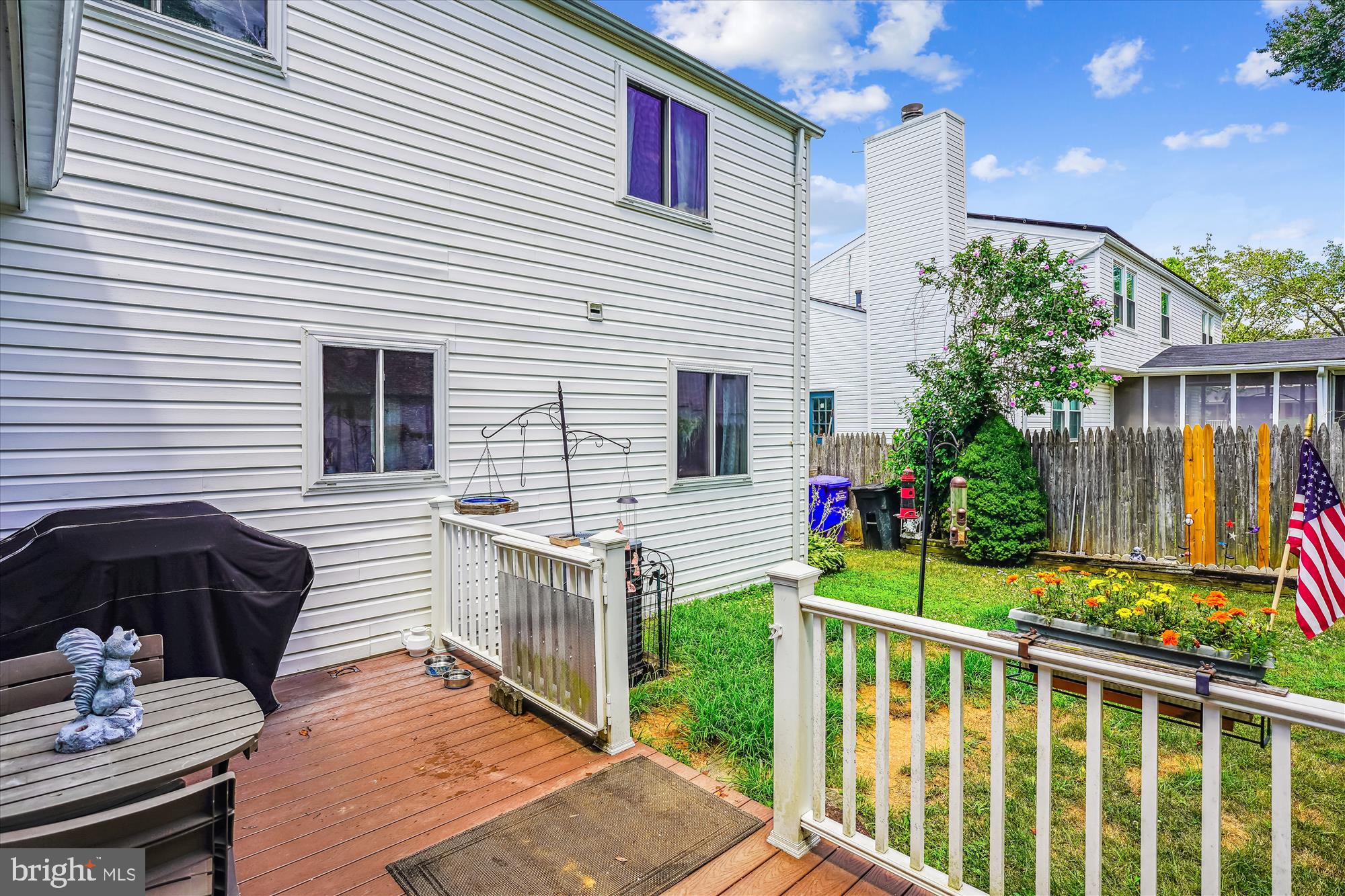 QUINCE ORCHARD MANOR - Residential