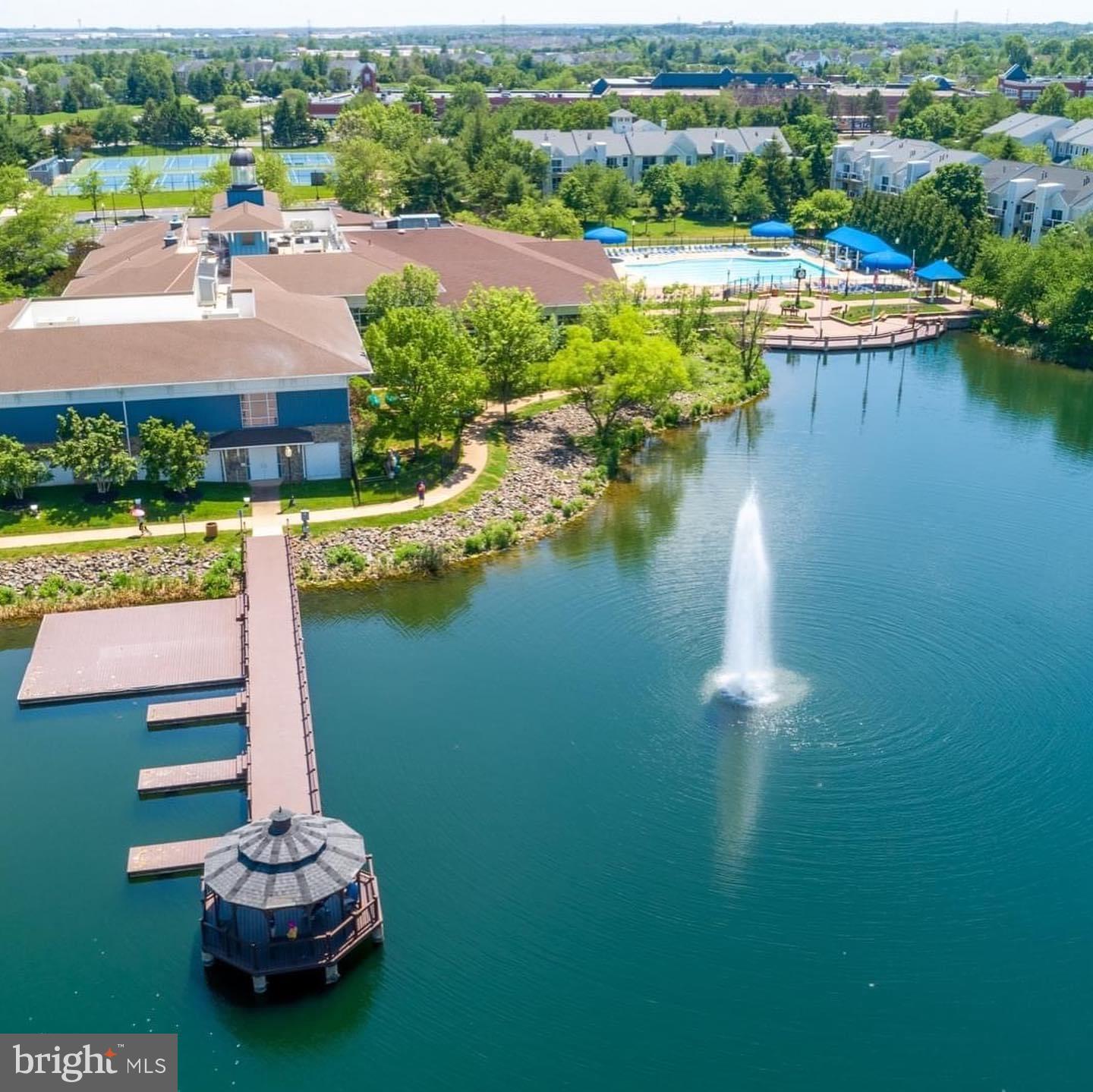 ASHBURN VILLAGE - Residential Lease