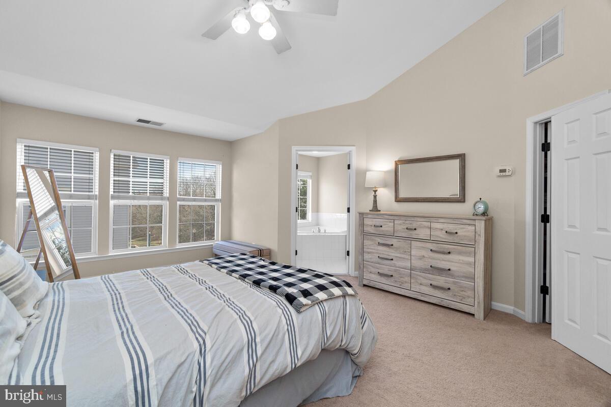 ASHBURN VILLAGE - Residential Lease