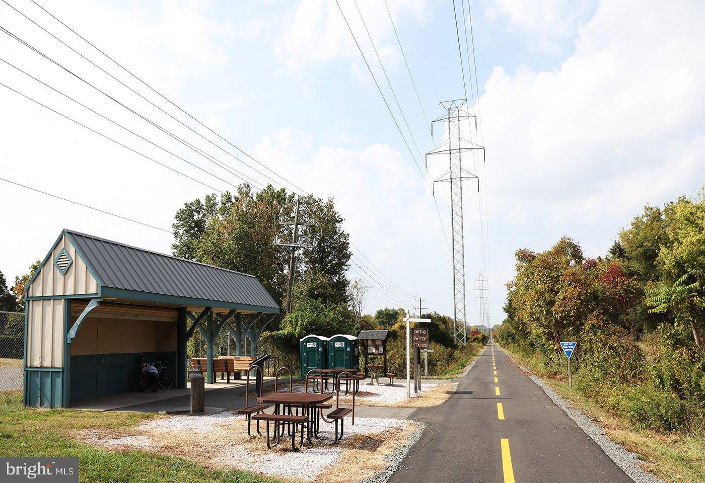 ASHBURN VILLAGE - Residential Lease