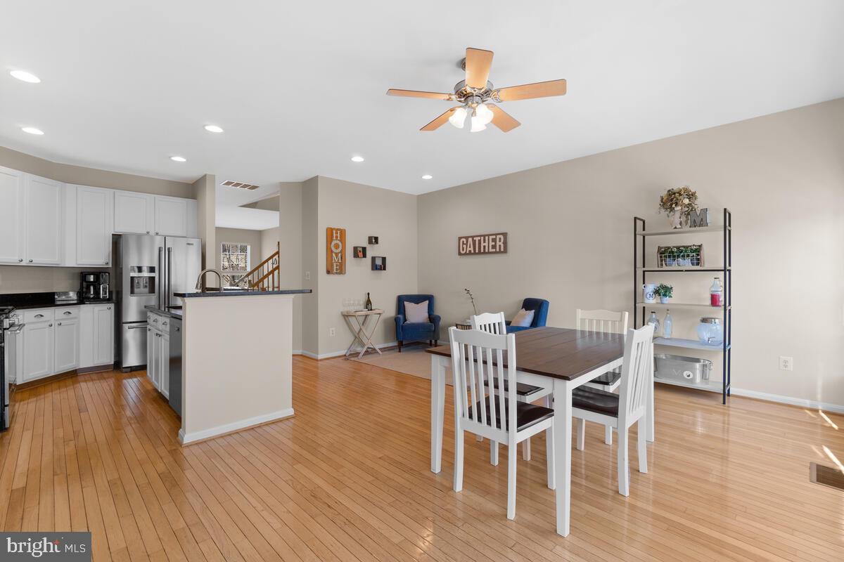 ASHBURN VILLAGE - Residential Lease