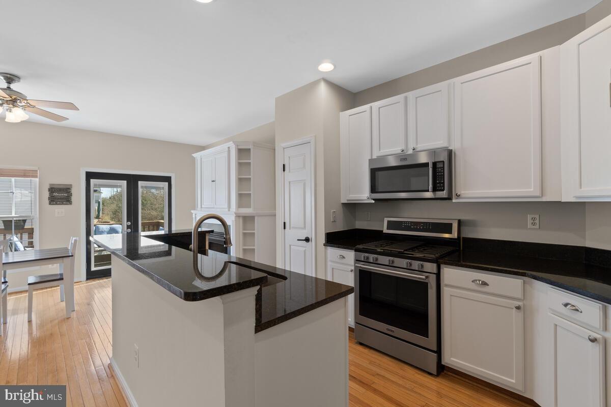 ASHBURN VILLAGE - Residential Lease