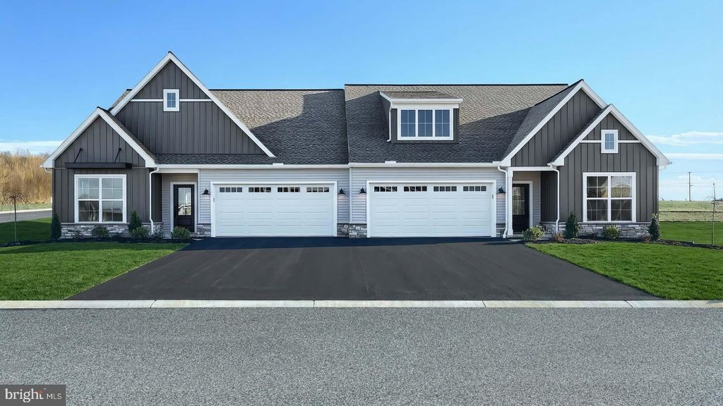 Photo of 35 Canterbury Lane, ANNVILLE, PA 17003 (MLS # PALN2024240)