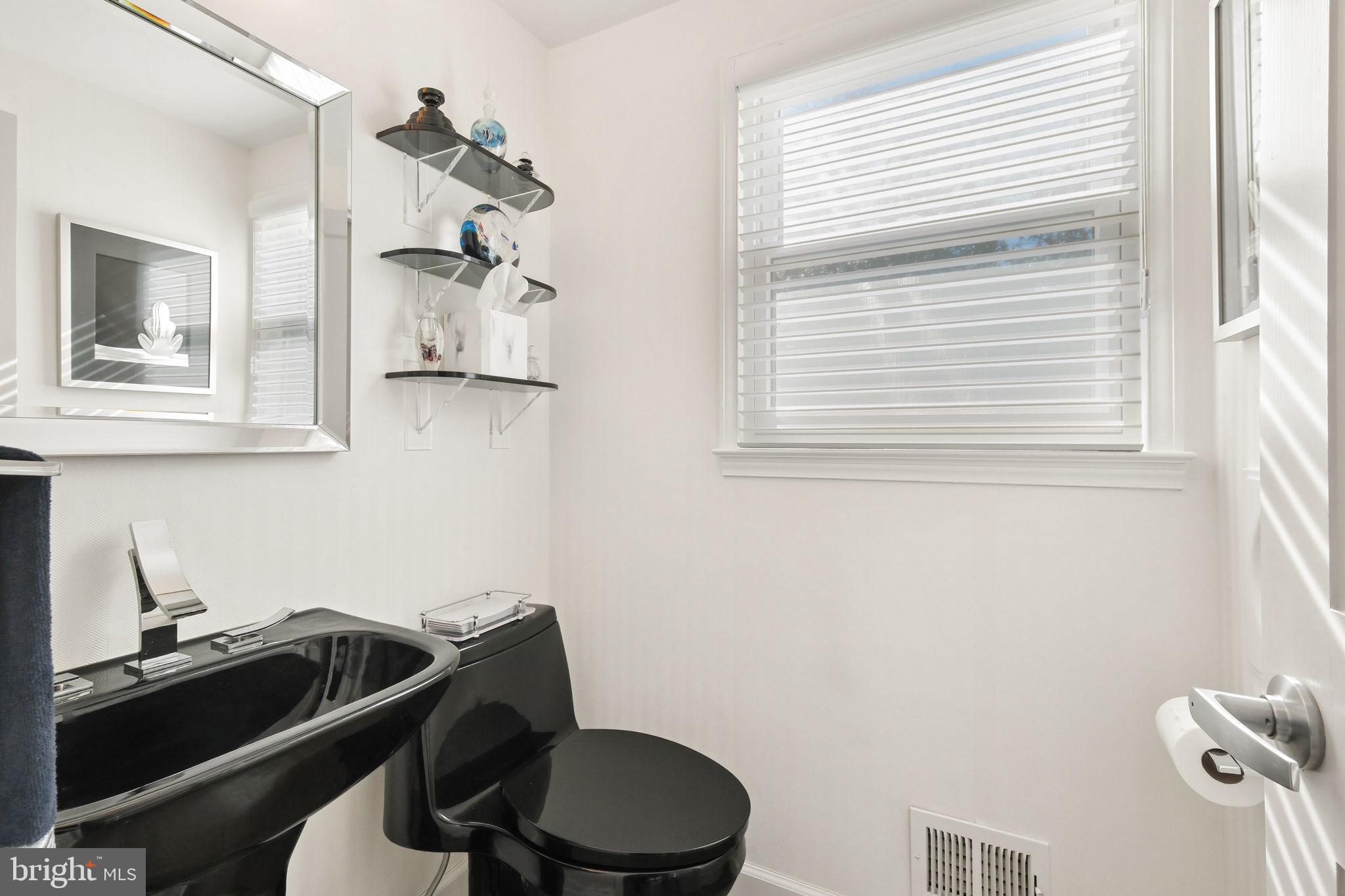 ROBERTS GLEN - Residential