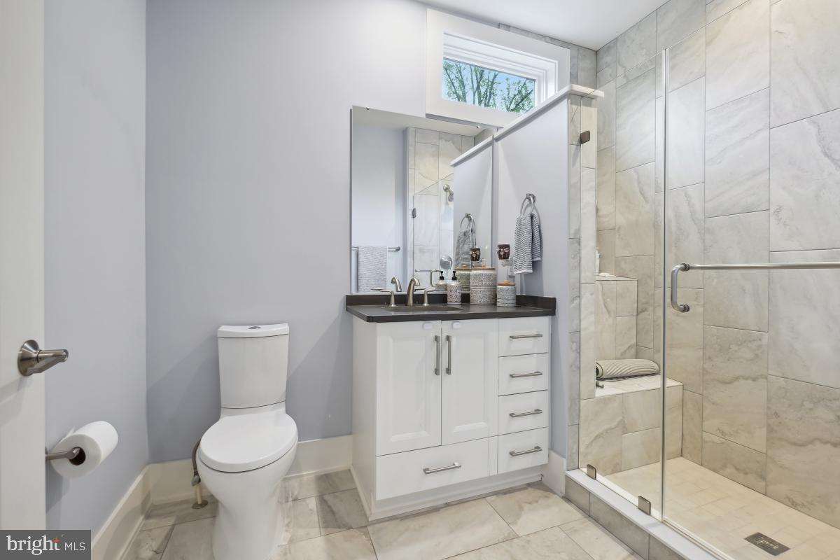 GROSVENOR HEIGHTS - Residential