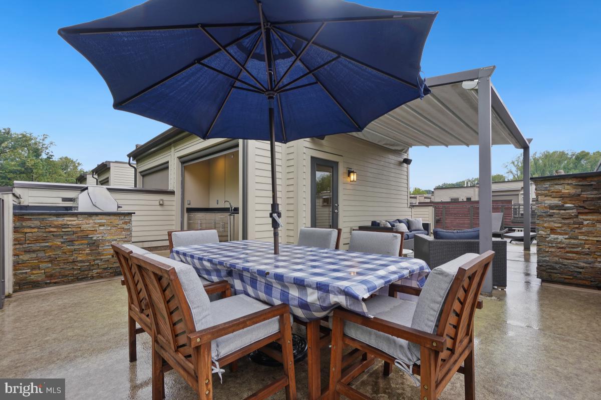 GROSVENOR HEIGHTS - Residential