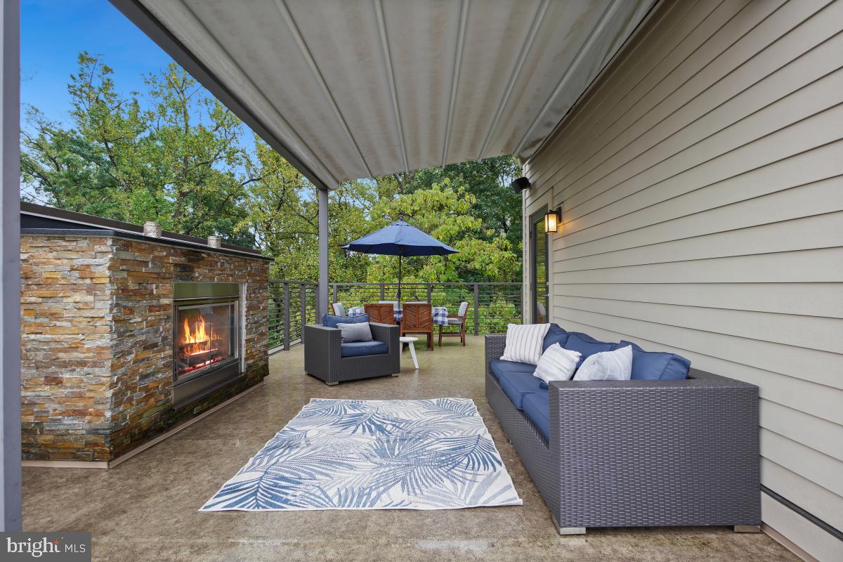 GROSVENOR HEIGHTS - Residential