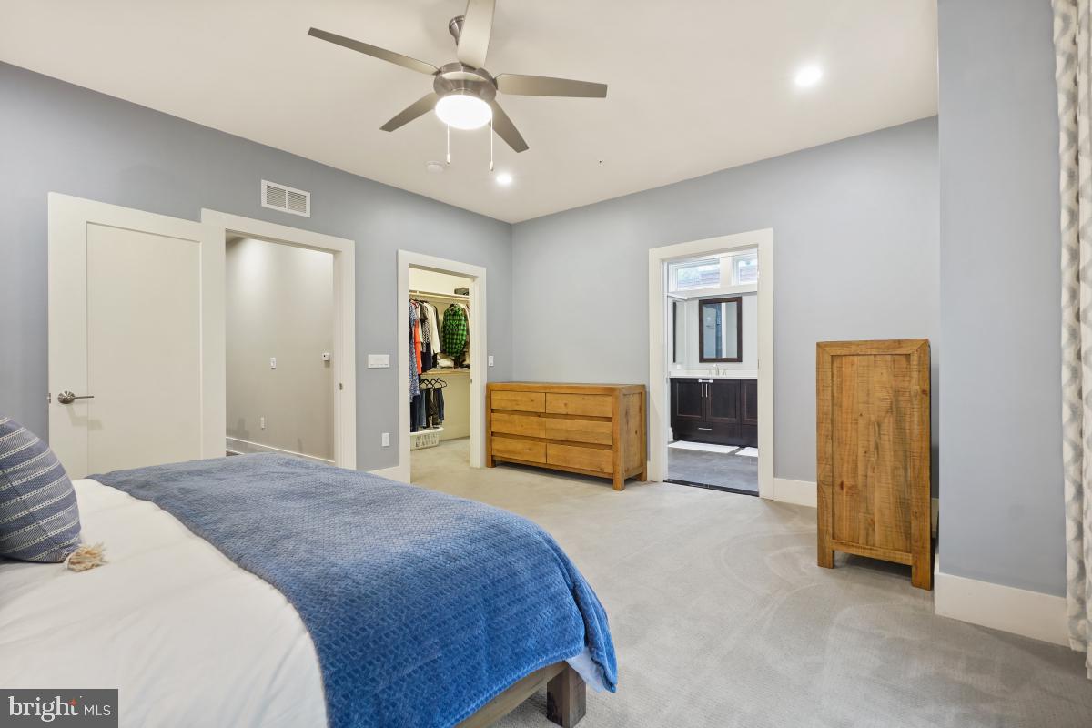 GROSVENOR HEIGHTS - Residential