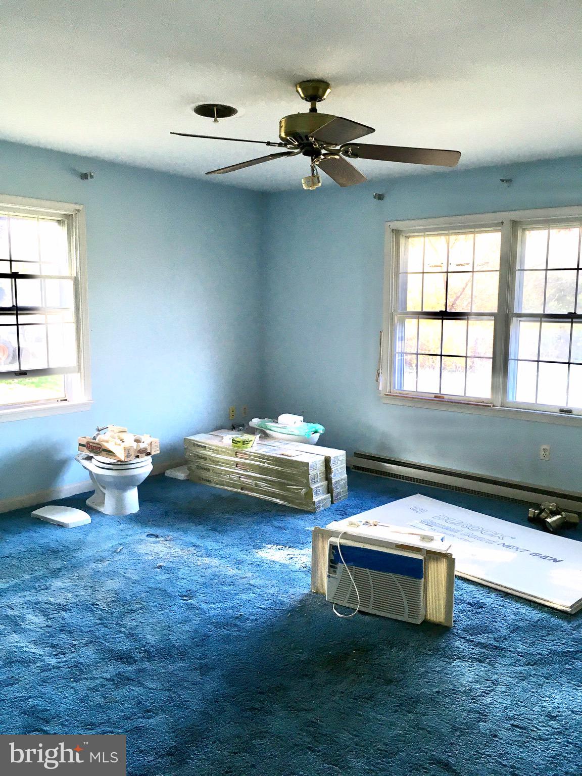 PLEASANT ESTATES - Residential