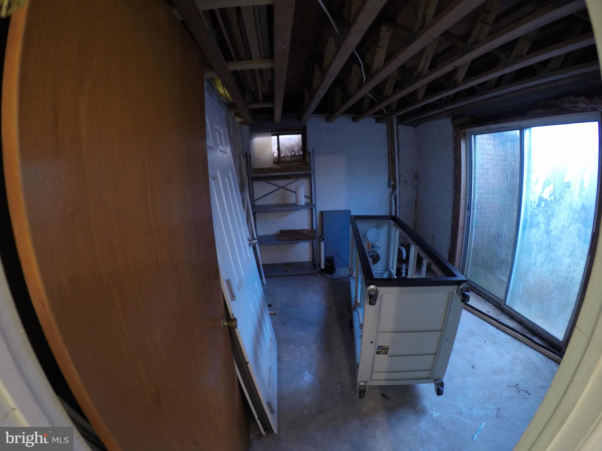 PLEASANT ESTATES - Residential