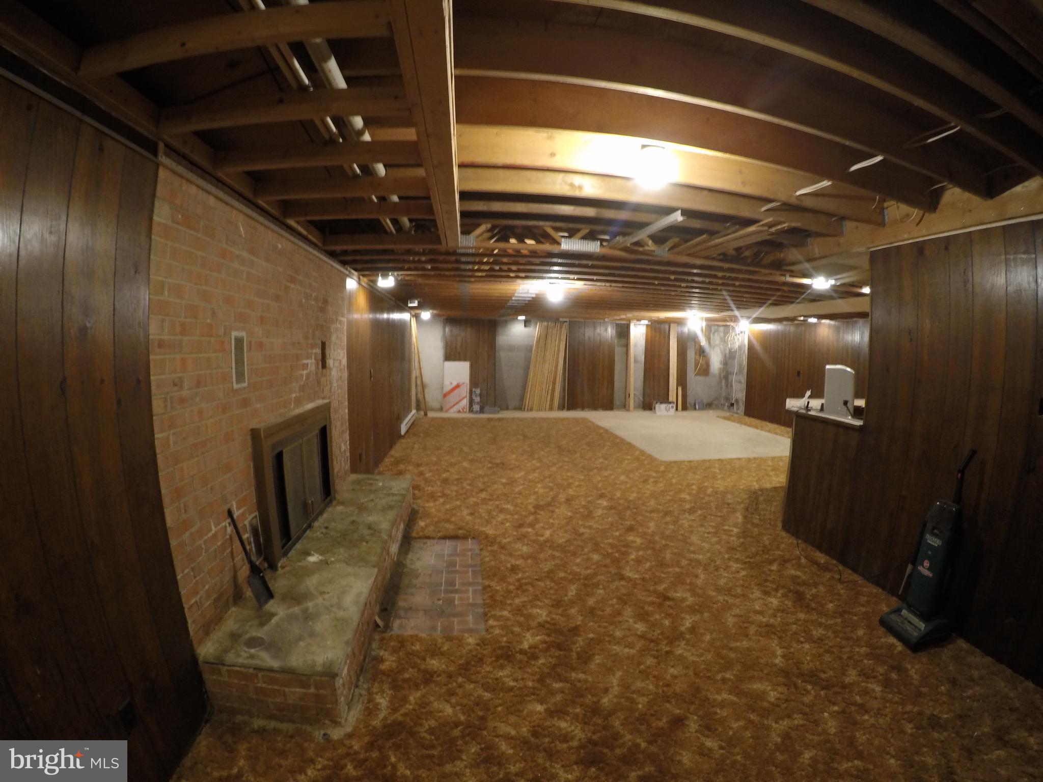 PLEASANT ESTATES - Residential