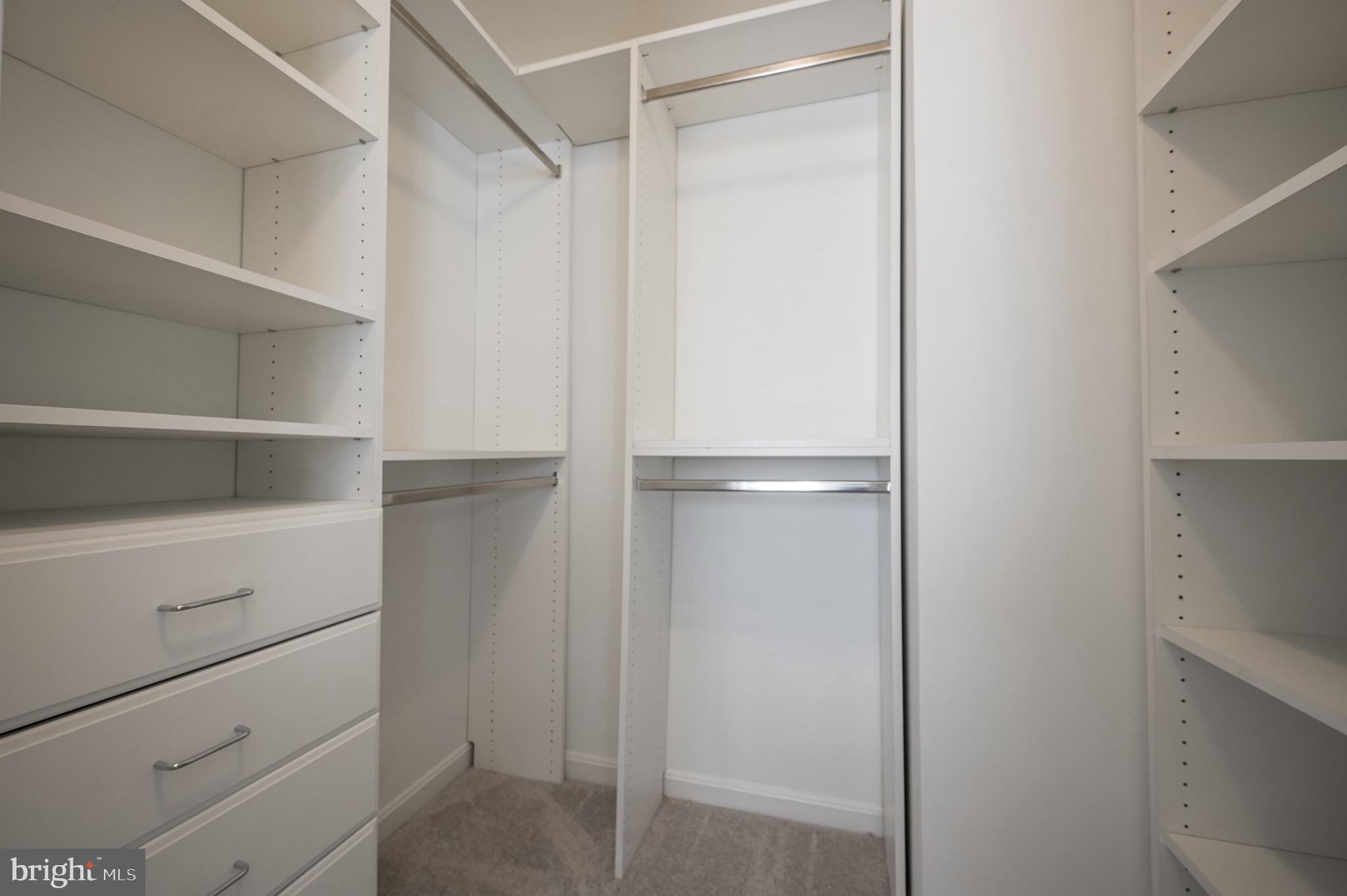 MONTCLAIR - Residential