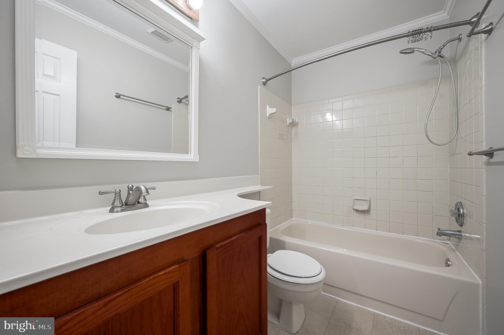 MONTCLAIR - Residential