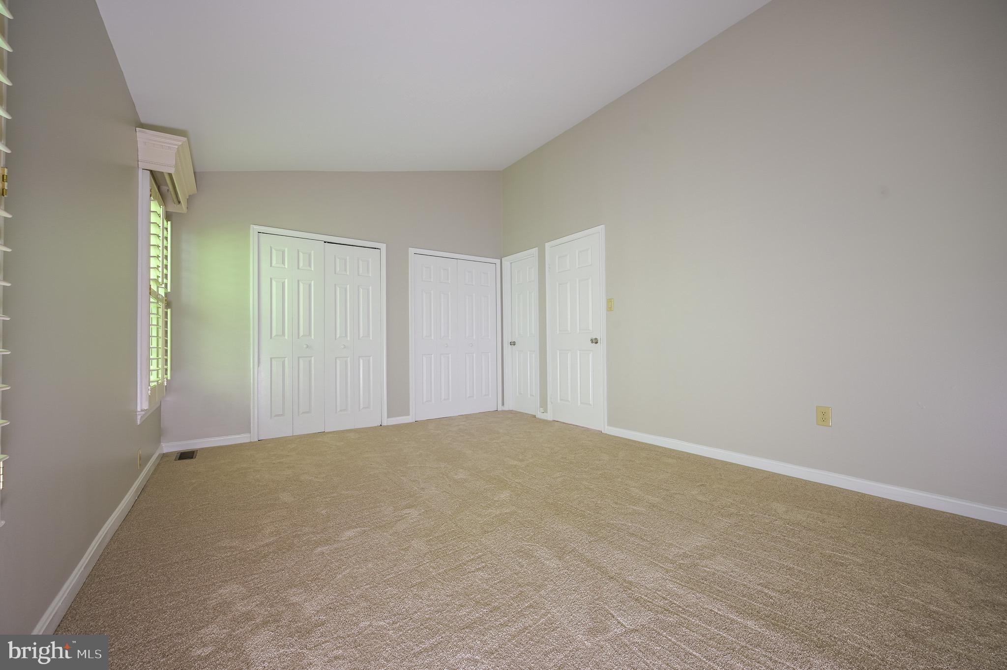 MONTCLAIR - Residential