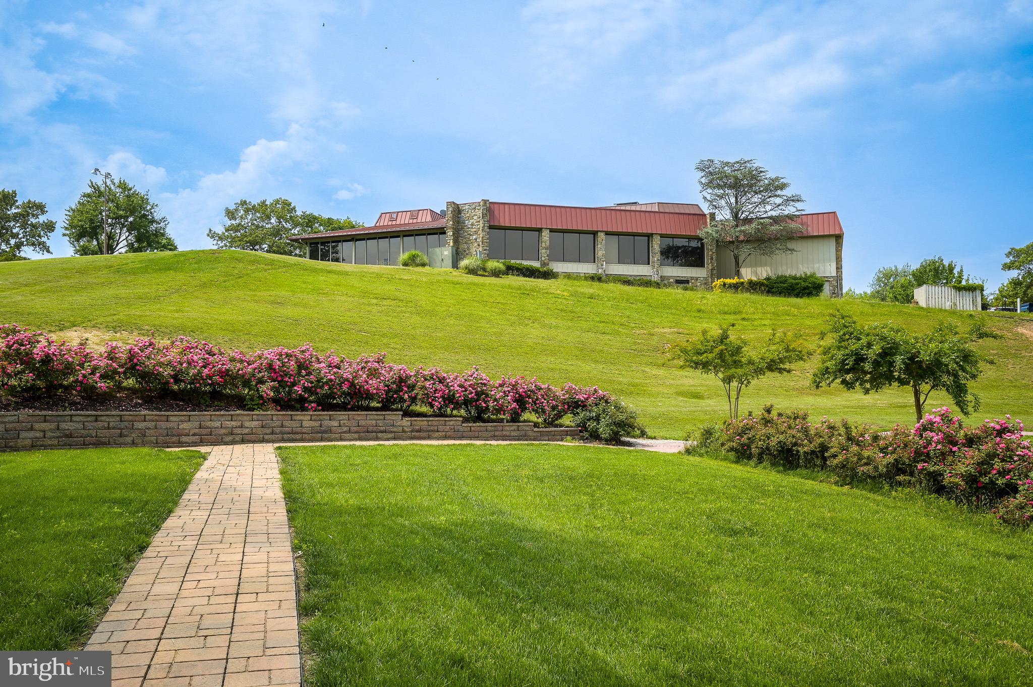 MONTCLAIR - Residential