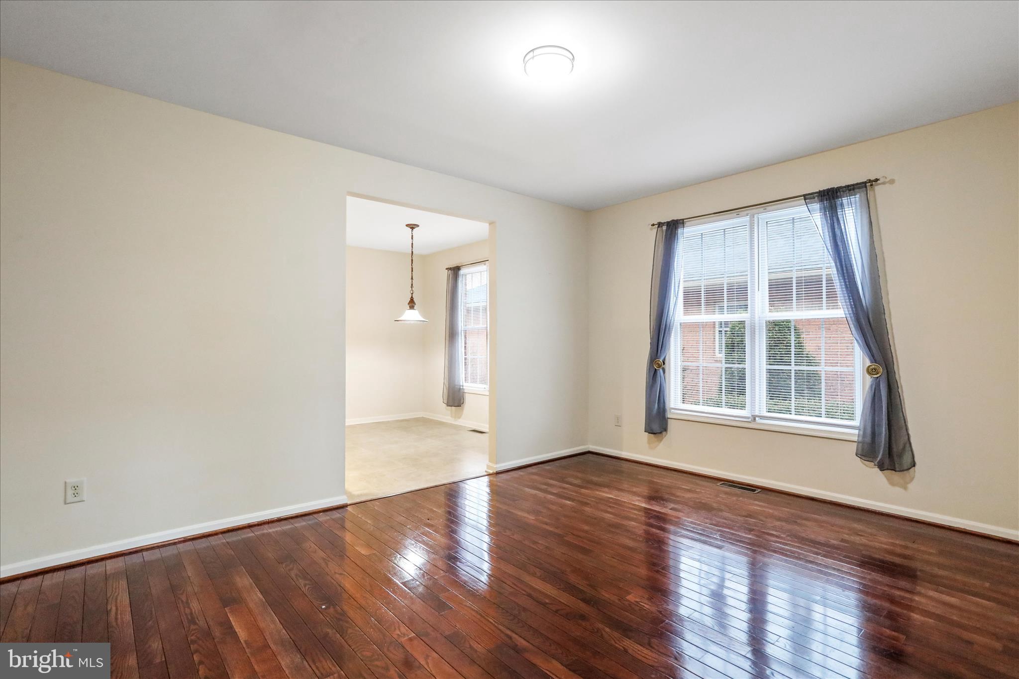 GREENWICH PARK - Residential