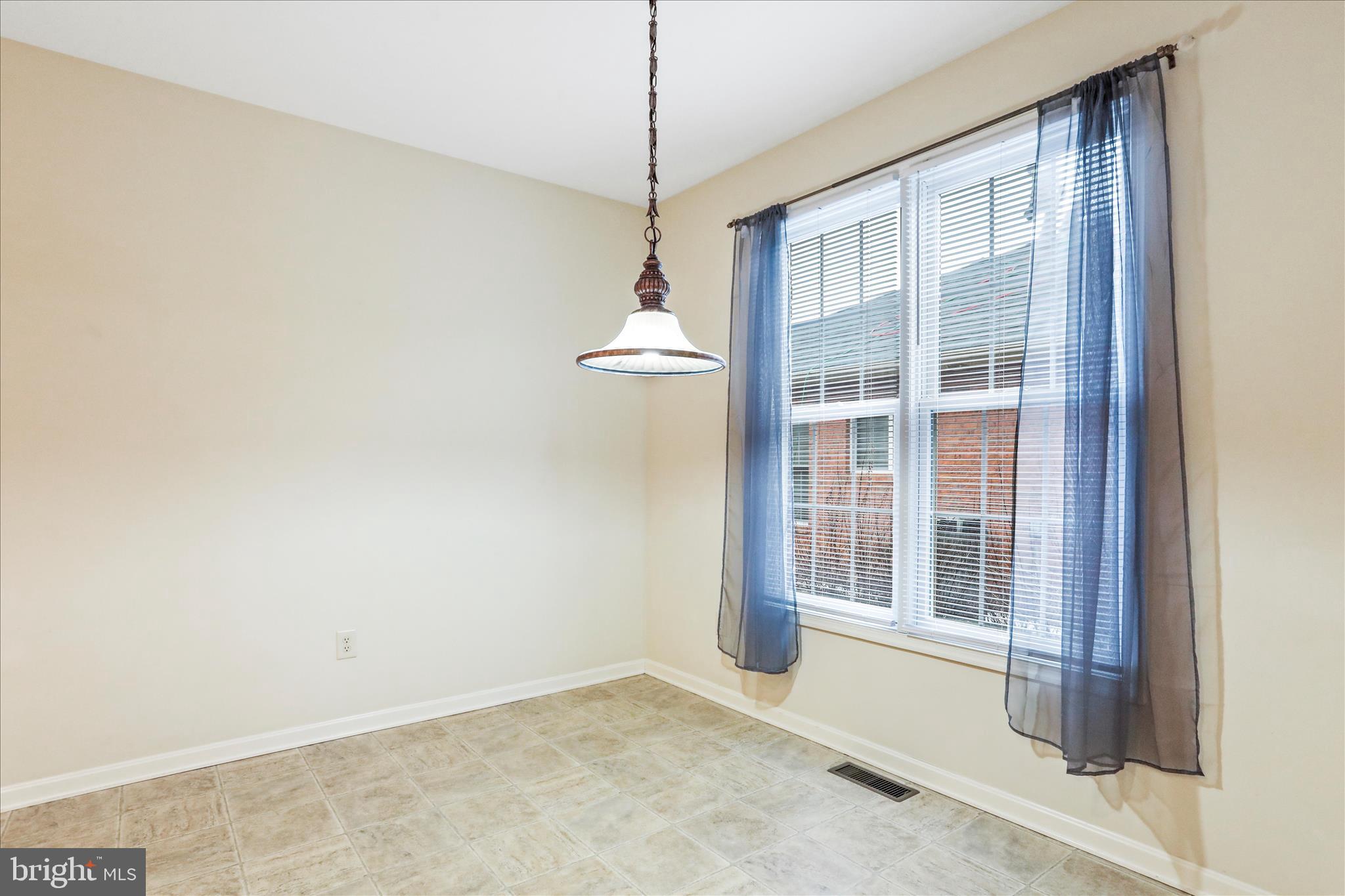 GREENWICH PARK - Residential