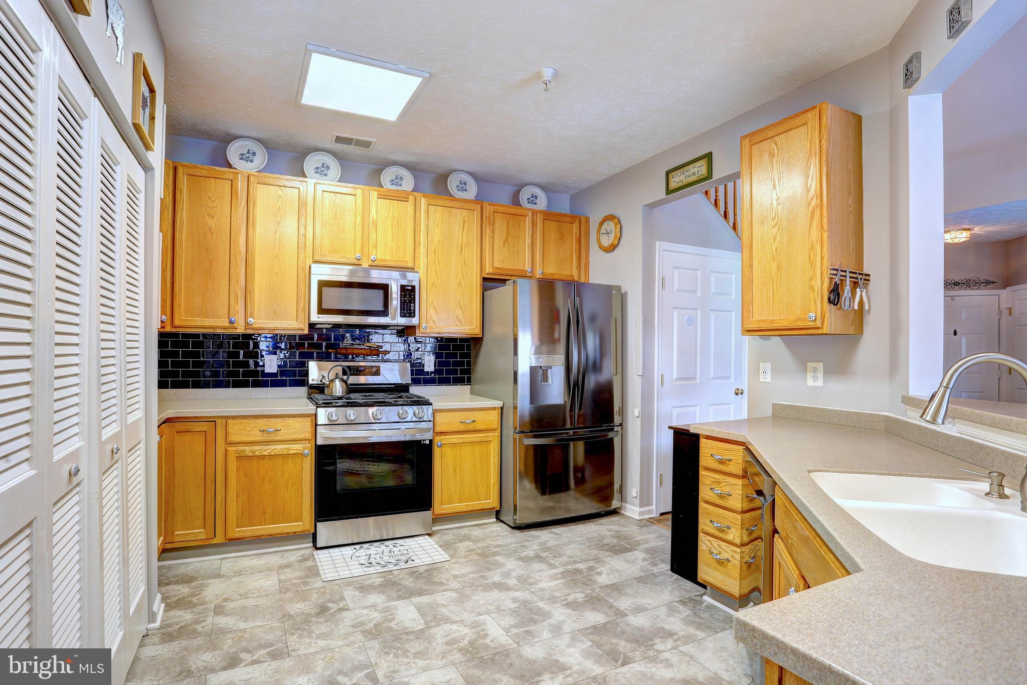 DEVONSHIRE AT WHITEMARSH - Residential