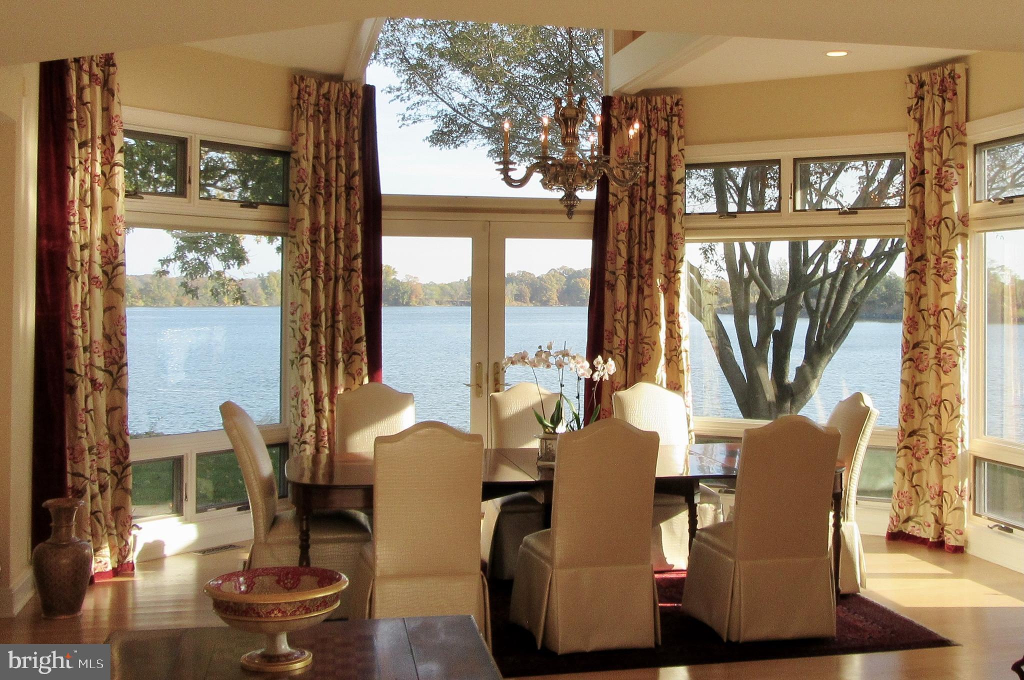 PRESQUILE - Residential