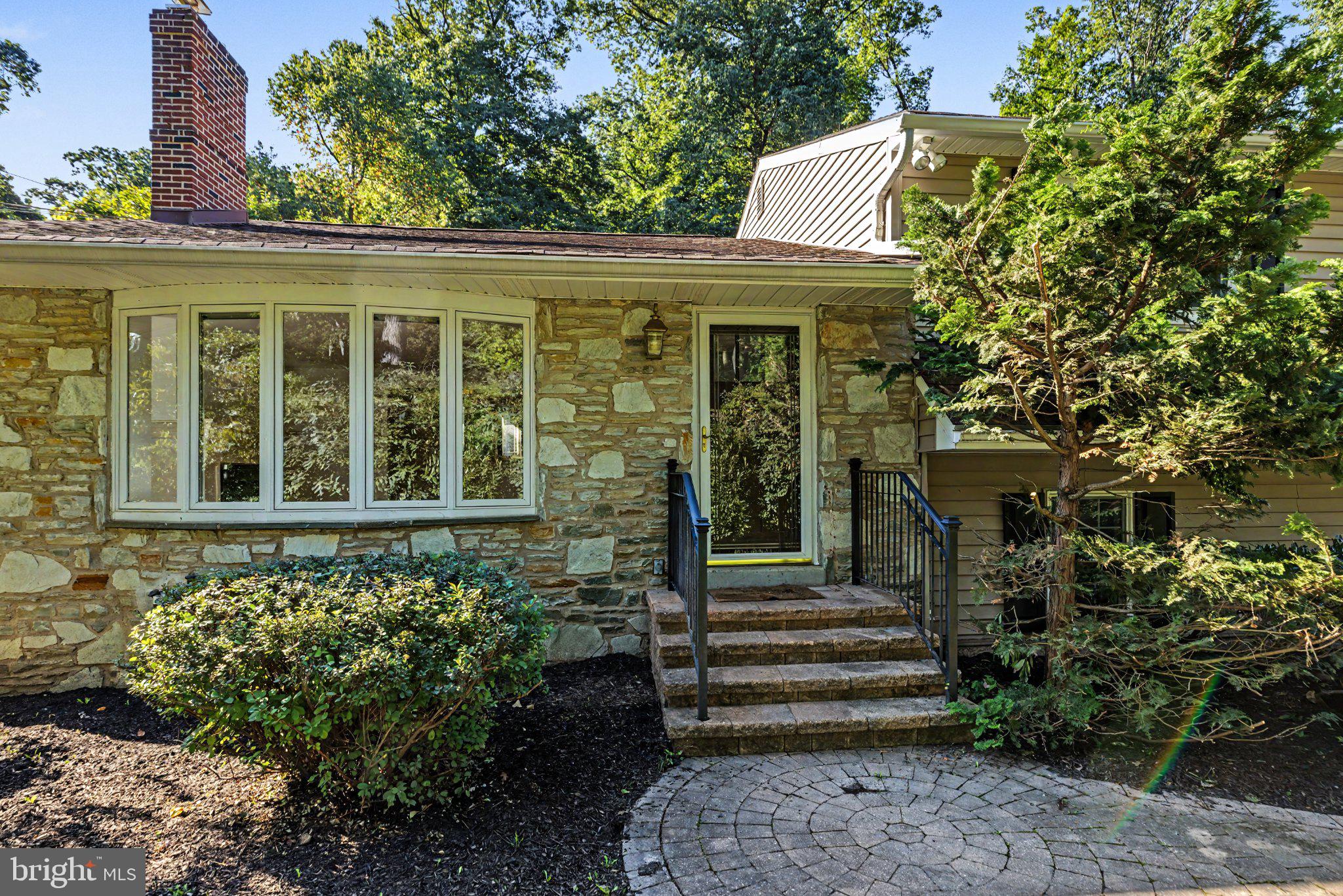 2315 WILLOW BROOK DRIVE