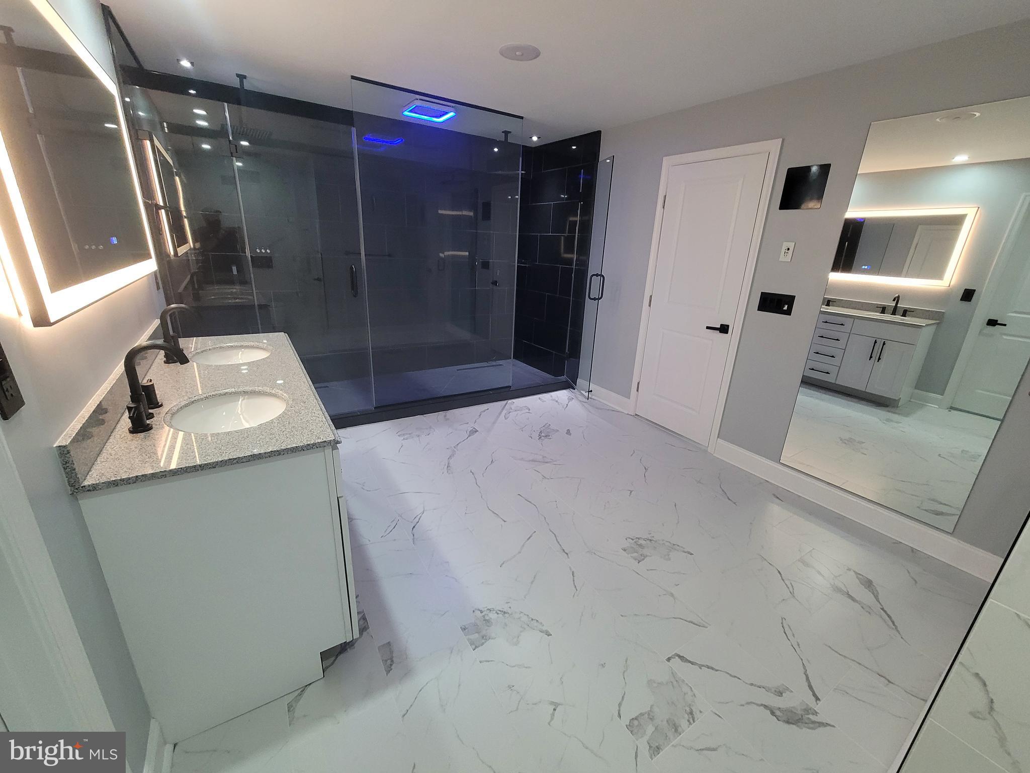 GREENWOOD HILLS - Residential