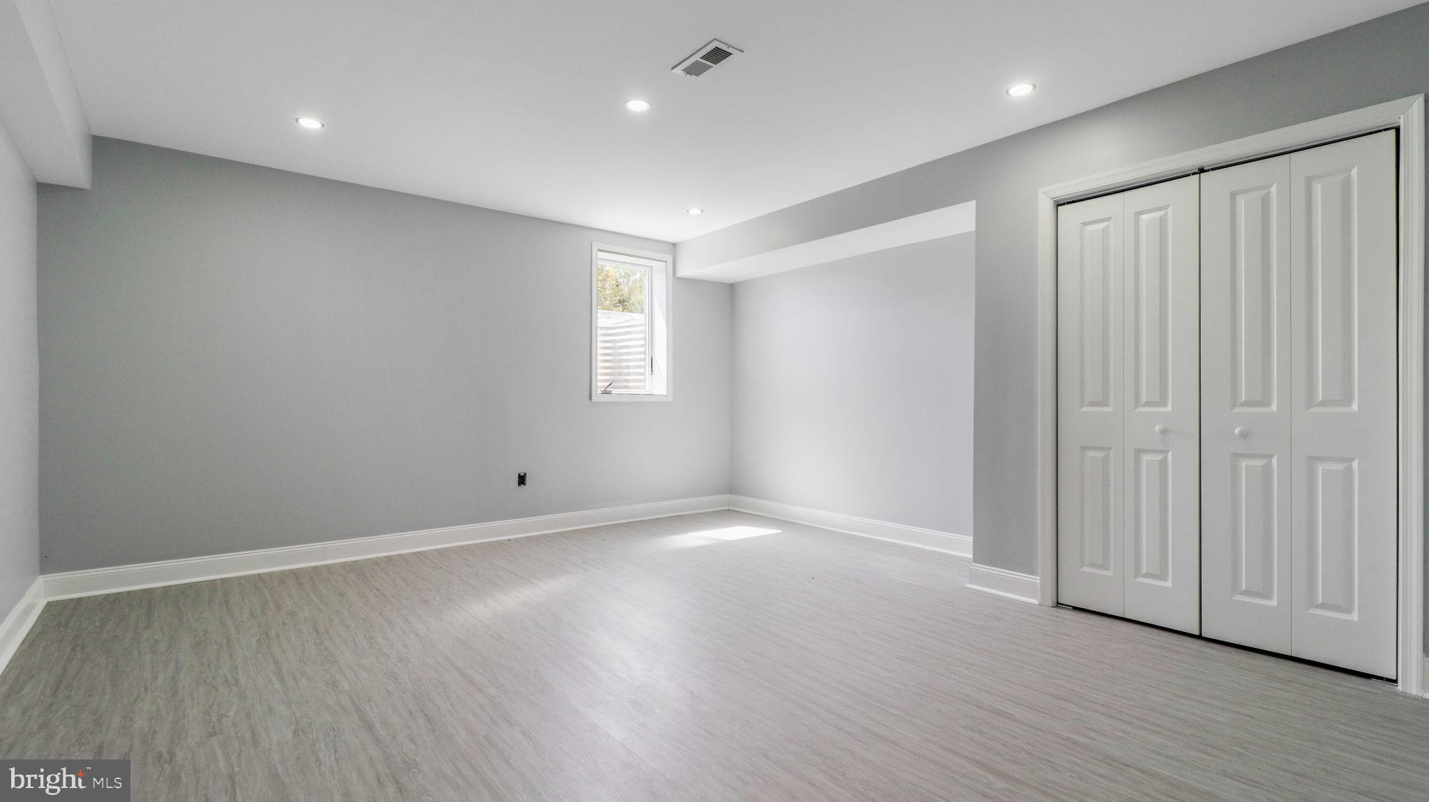 GREENWOOD HILLS - Residential