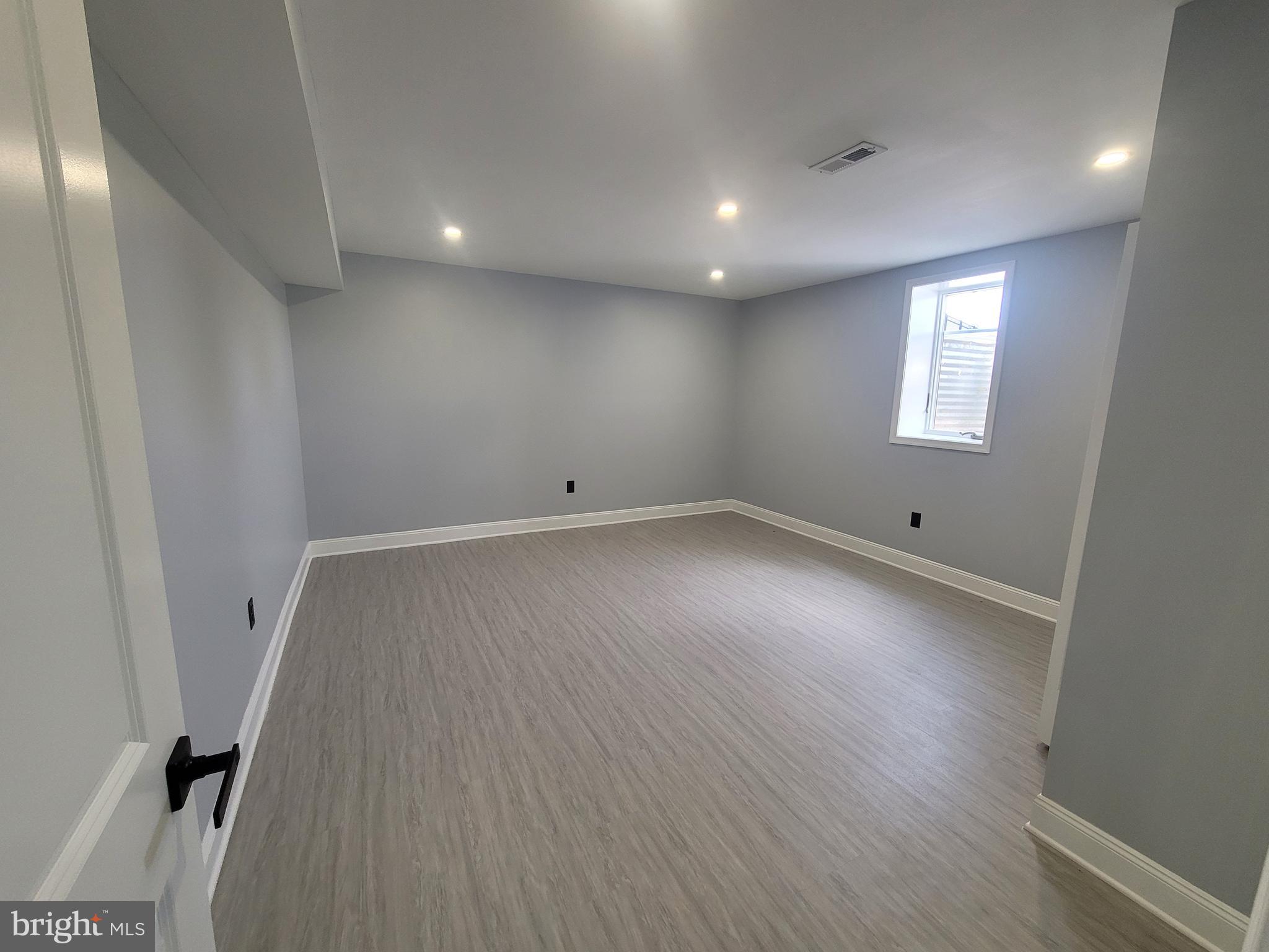 GREENWOOD HILLS - Residential