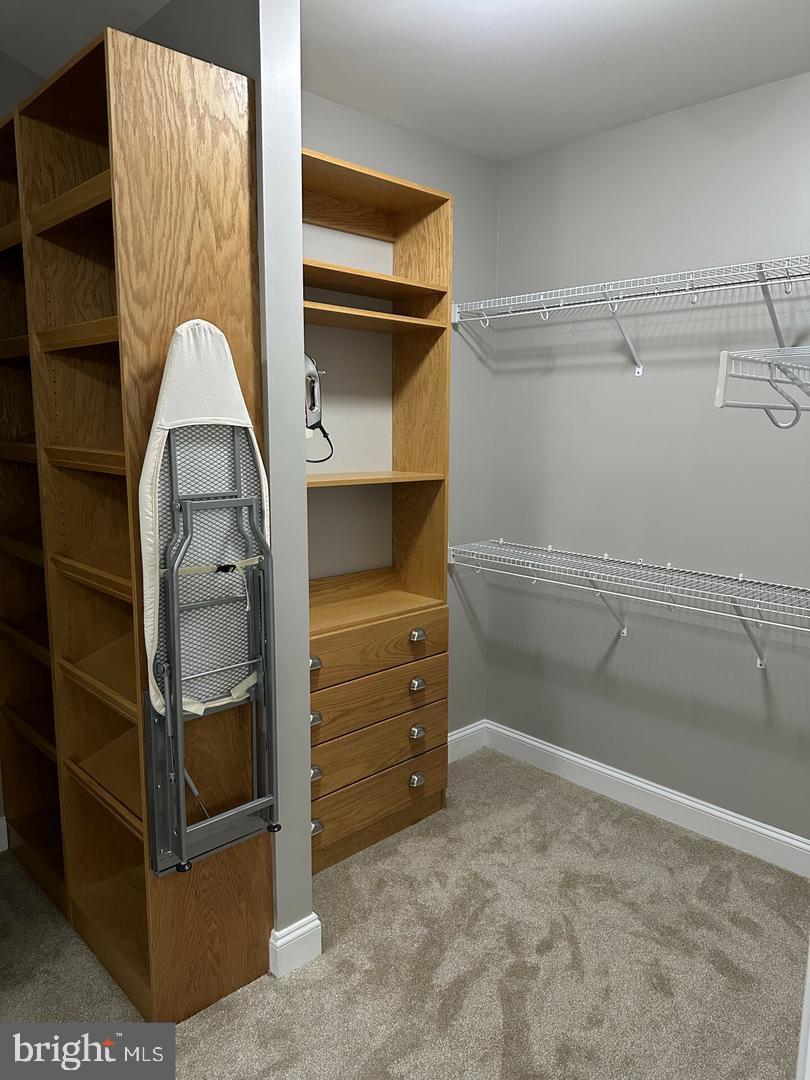 GREENWOOD HILLS - Residential