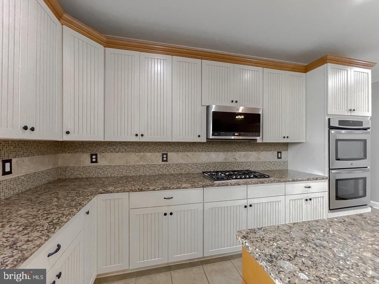 GREENWOOD HILLS - Residential