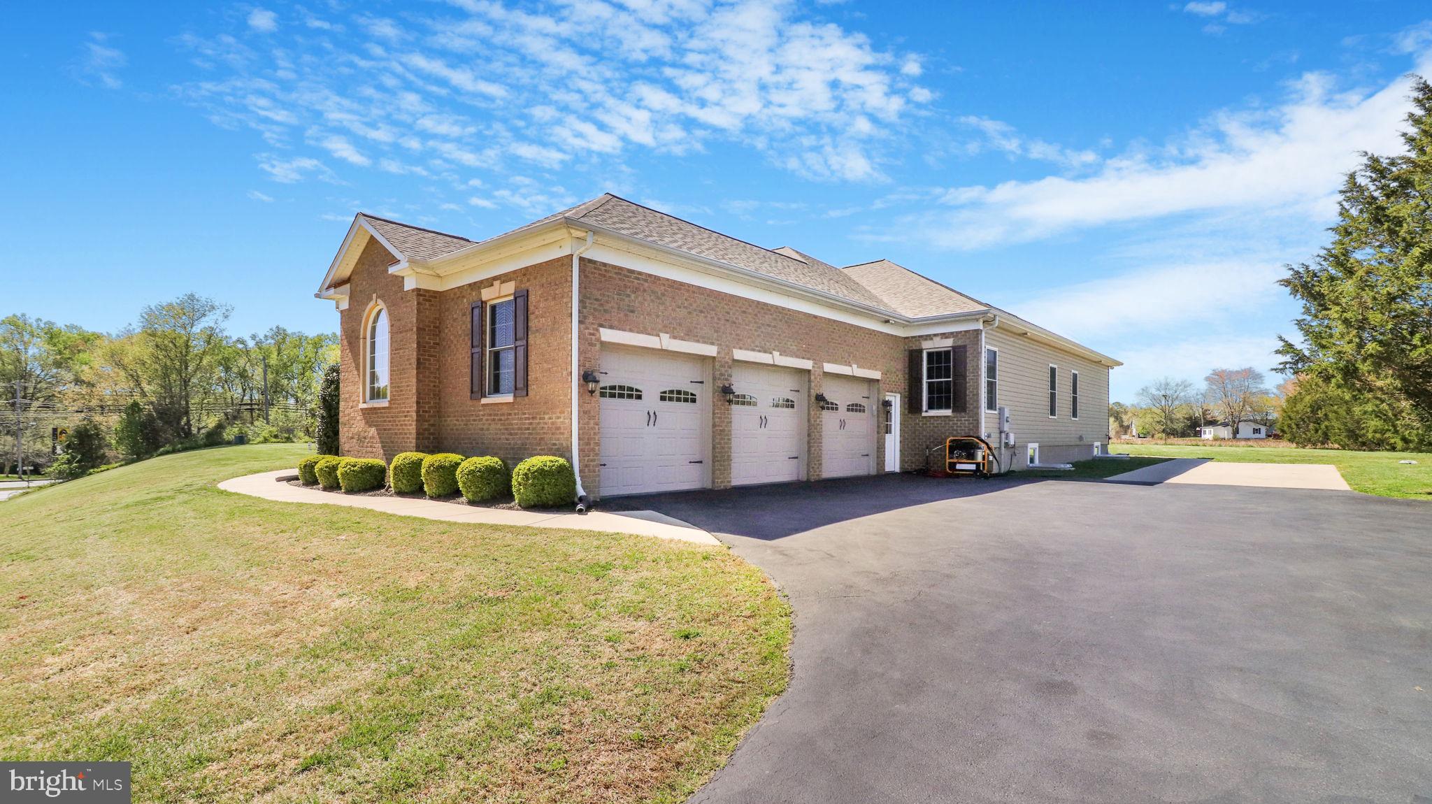 GREENWOOD HILLS - Residential