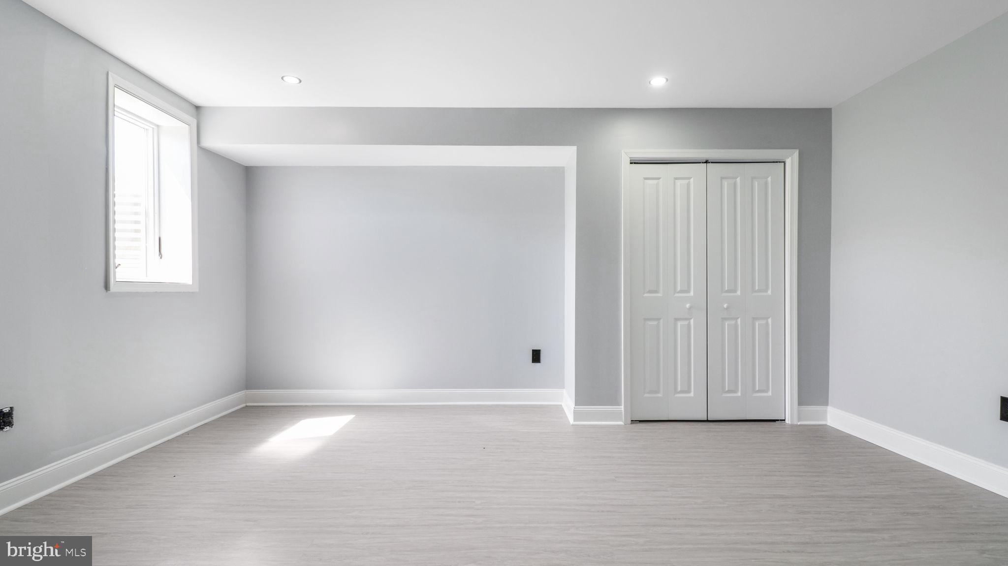 GREENWOOD HILLS - Residential