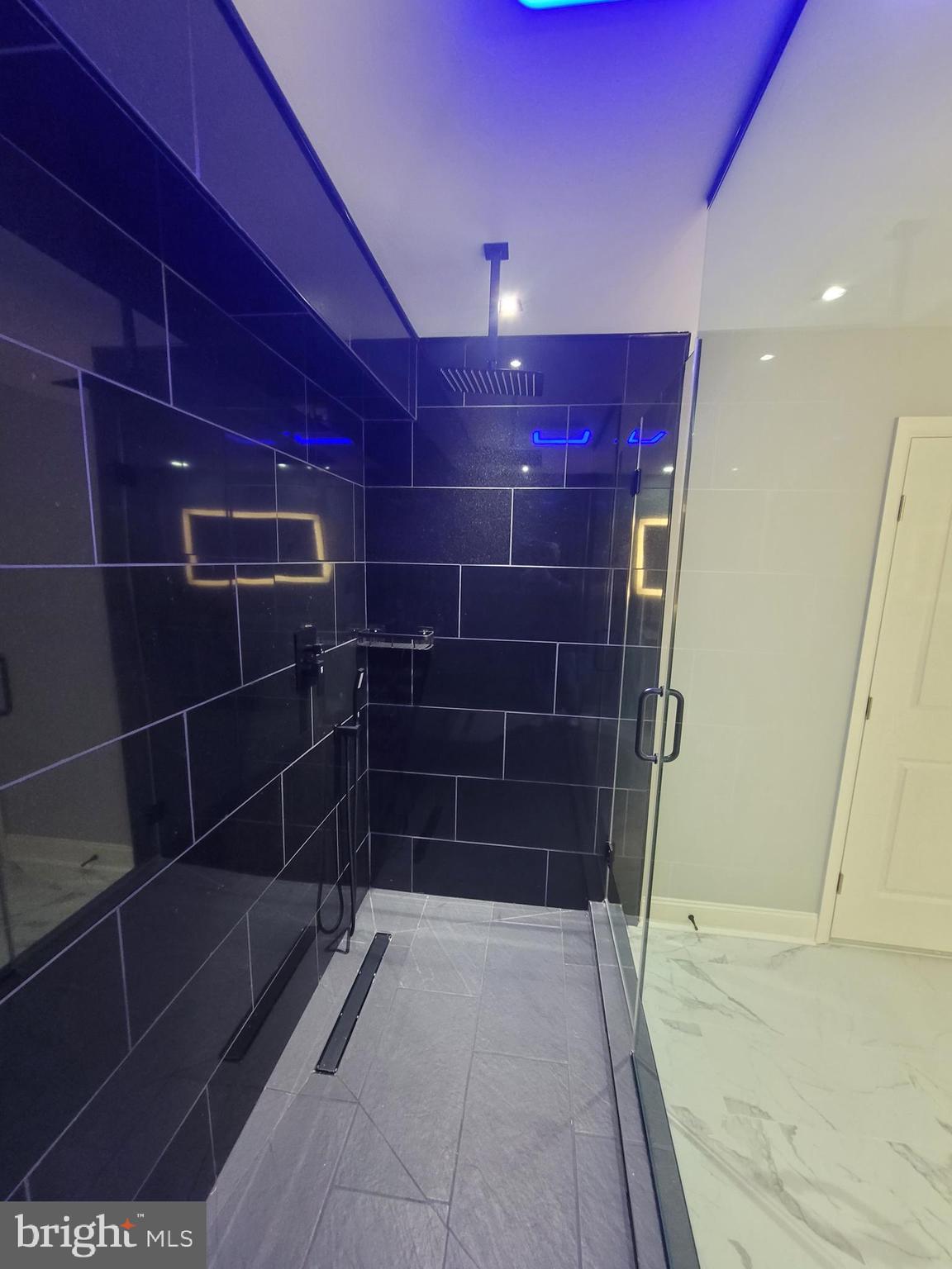 GREENWOOD HILLS - Residential