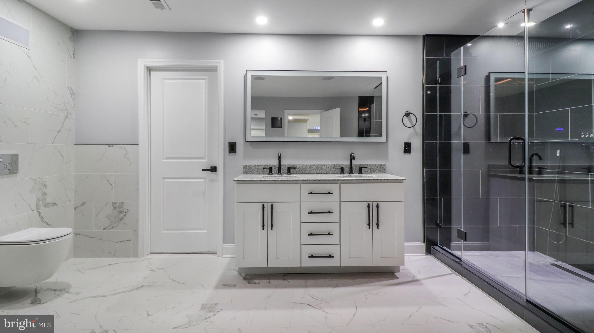 GREENWOOD HILLS - Residential