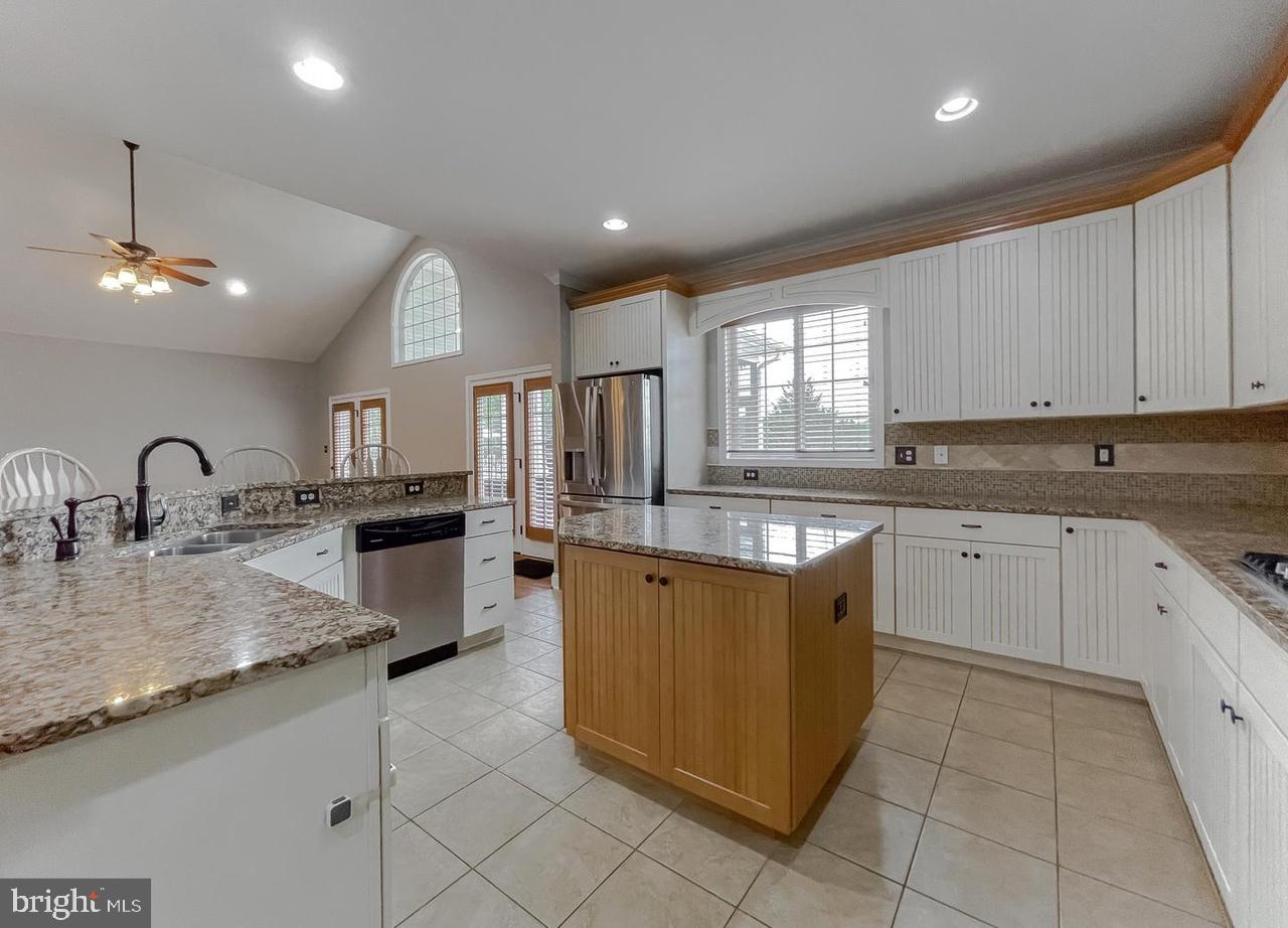 GREENWOOD HILLS - Residential