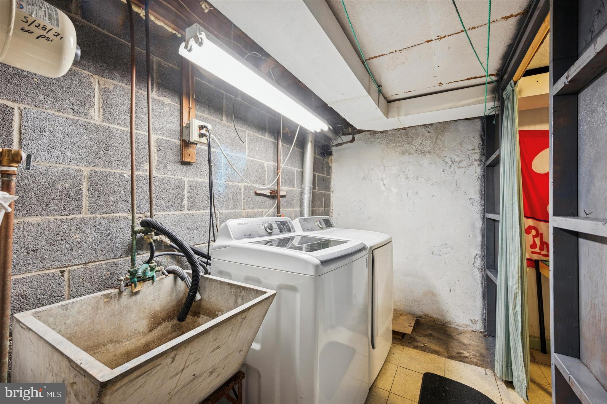 MARSHALL TERRACE - Residential