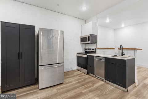 Condo For Rent - 1153 N Front Street #1R<br/> PHILADELPHIA, PA 19123