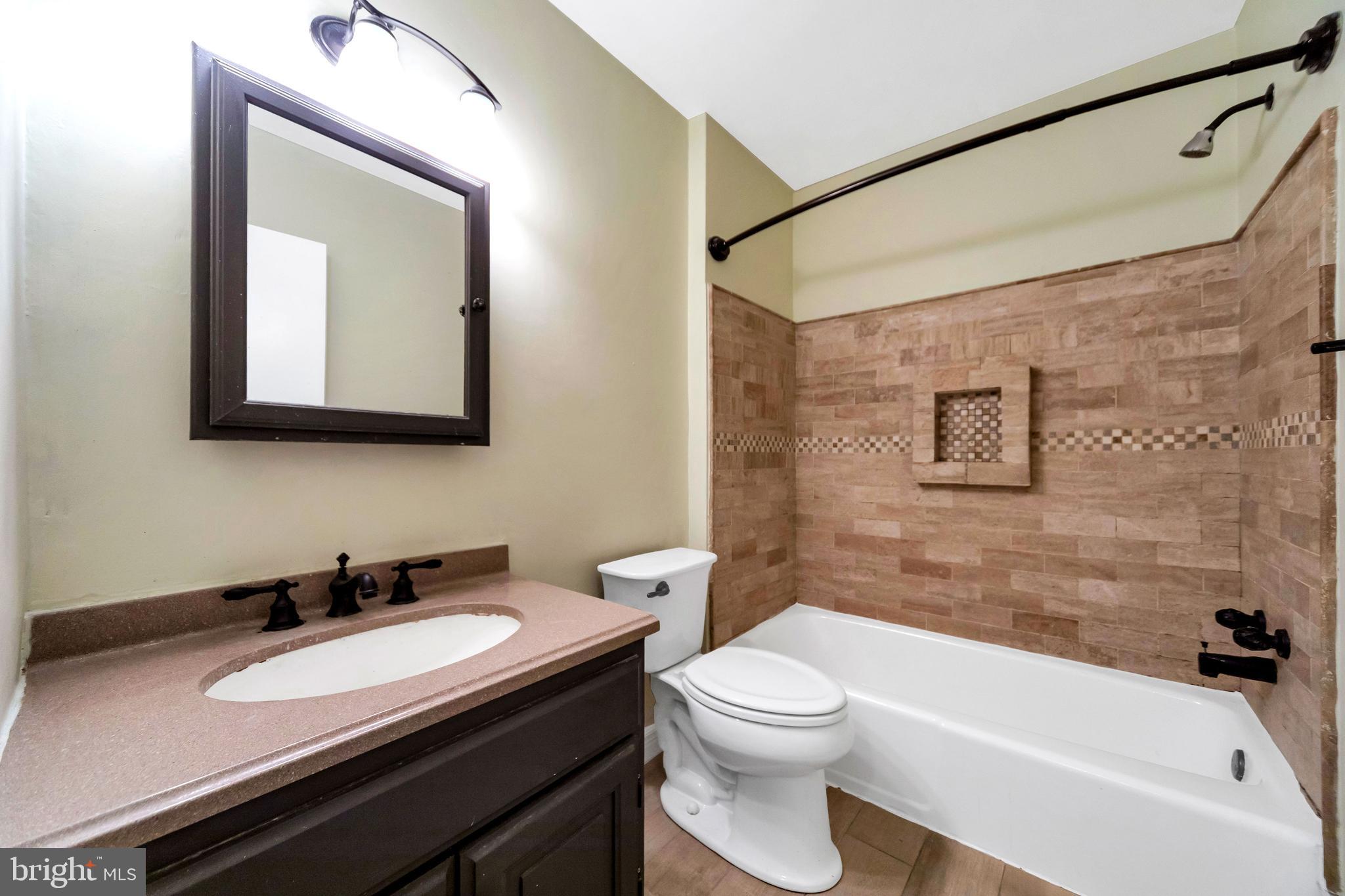 RIDDLE GLEN - Residential