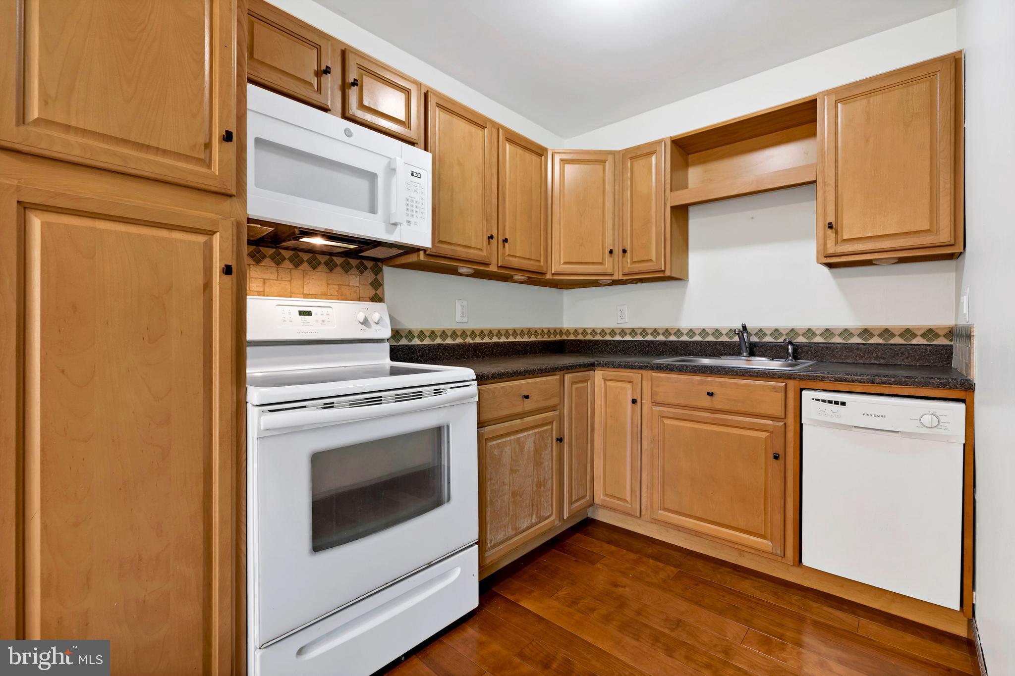 RIDDLE GLEN - Residential