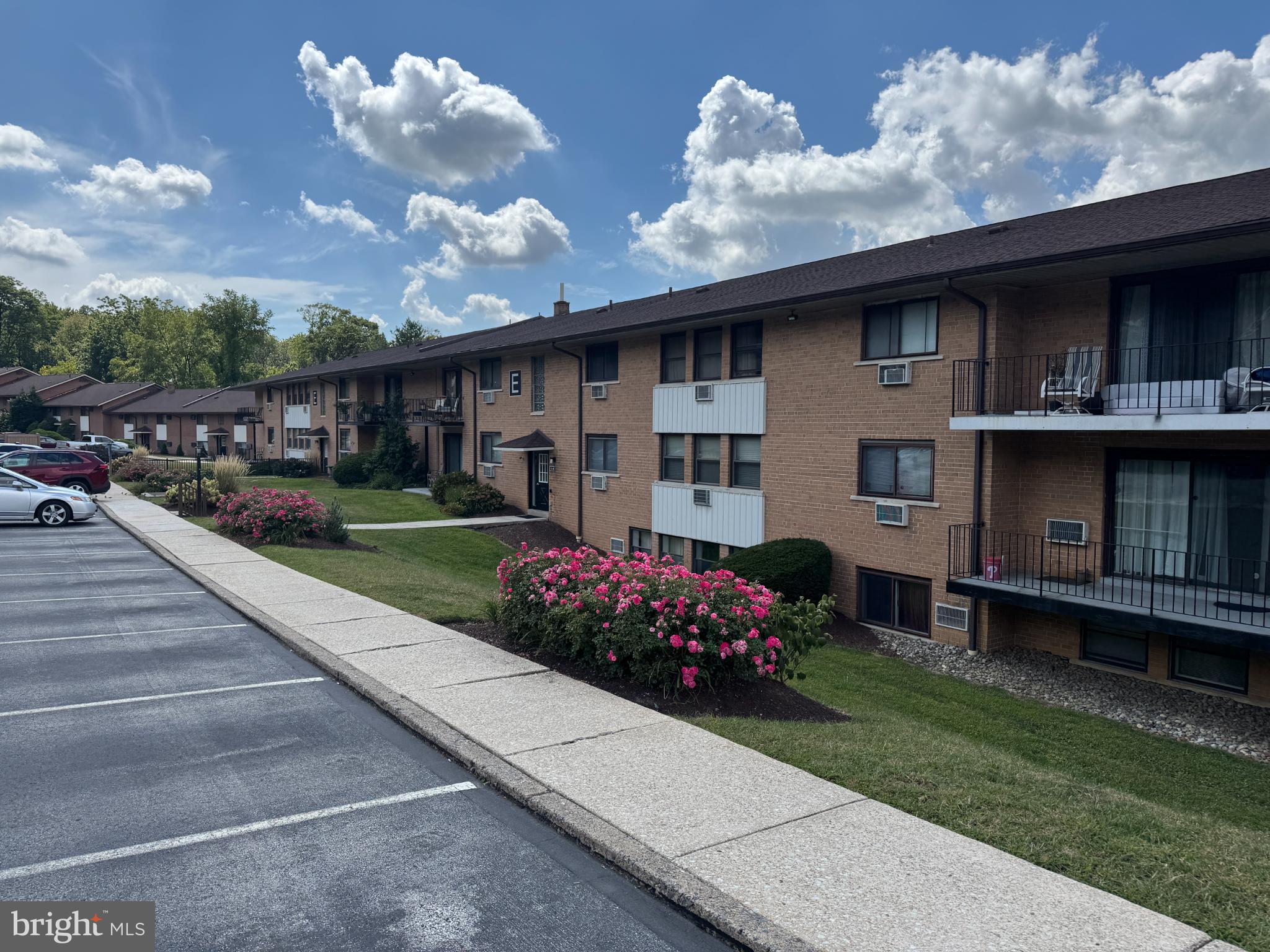 RIDDLE GLEN - Residential