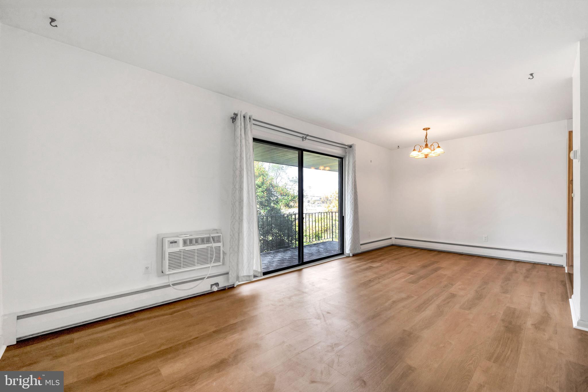 RIDDLE GLEN - Residential