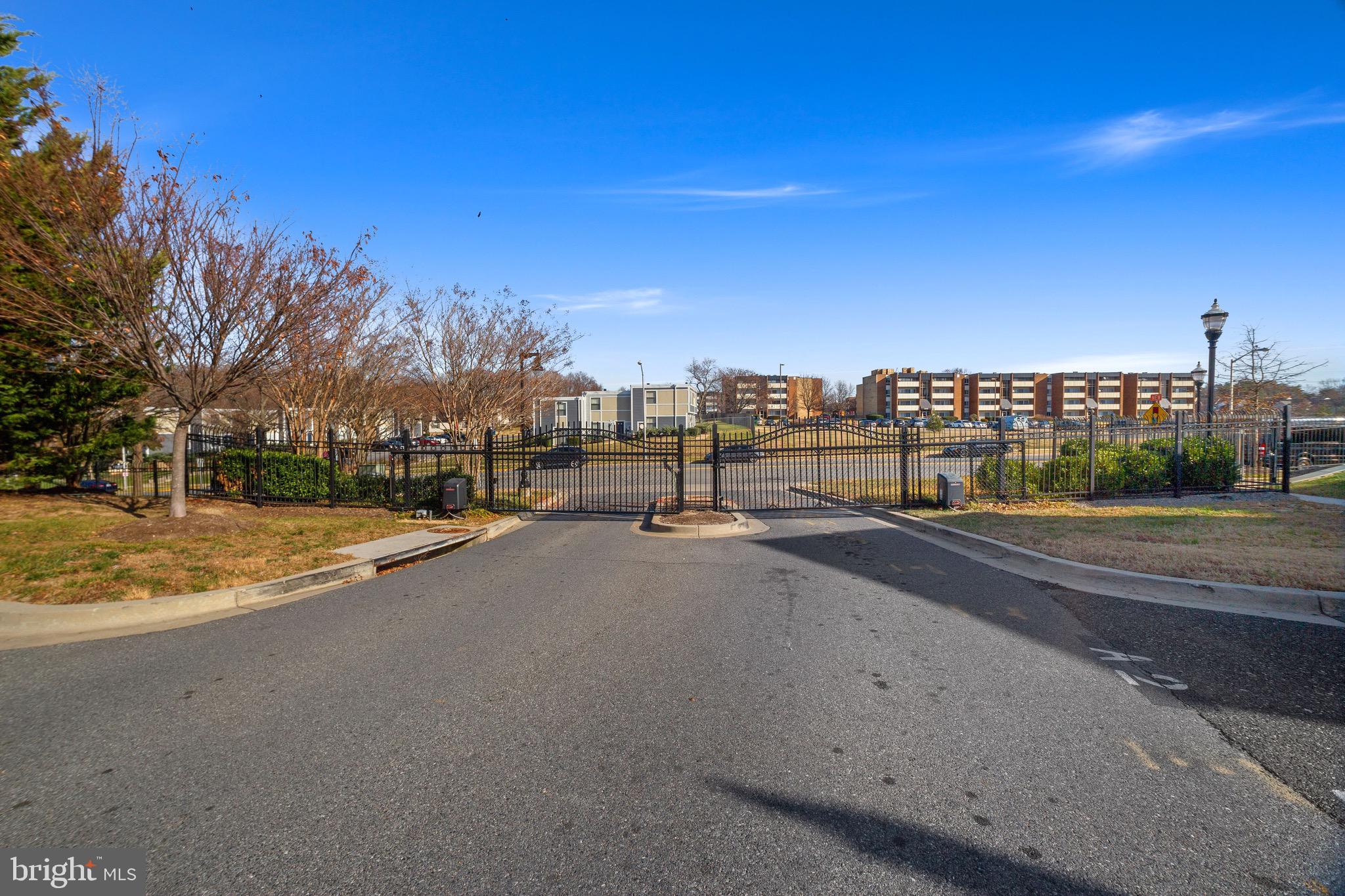 THE ADDISON AT ST PAUL - Residential