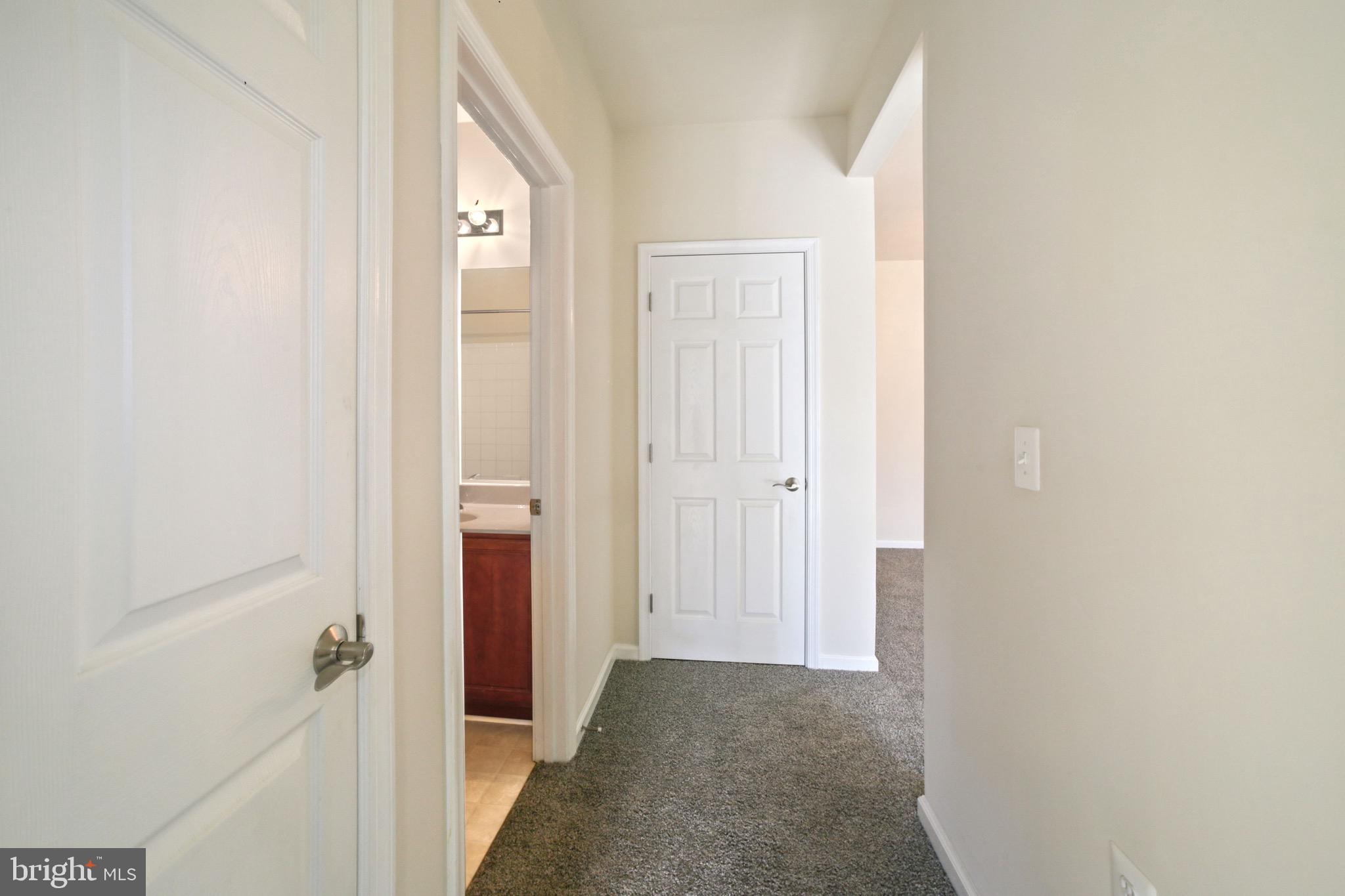 THE ADDISON AT ST PAUL - Residential