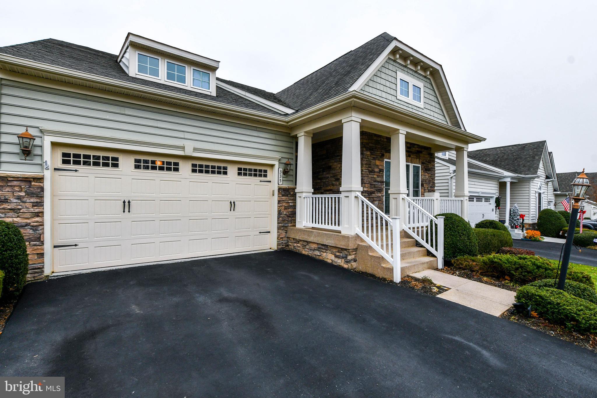 BULLE ROCK - Residential