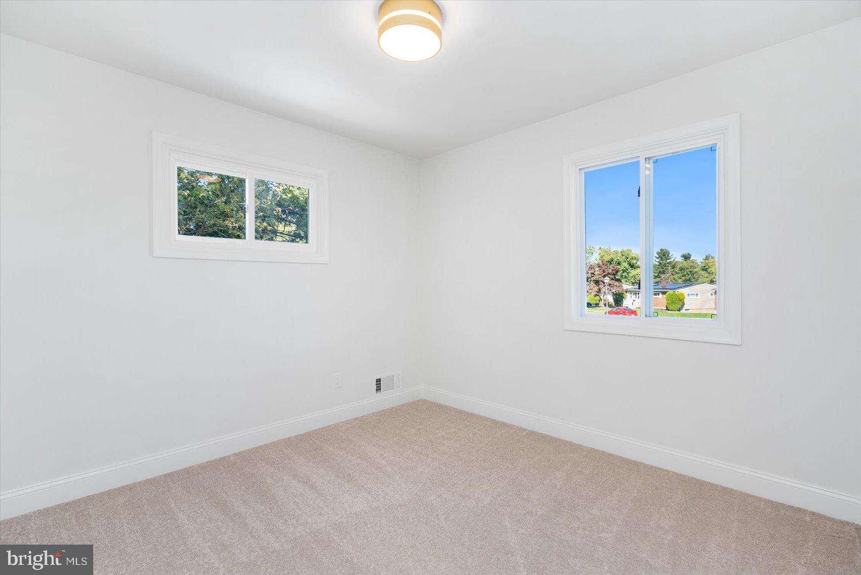 RANDALLSTOWN - Residential